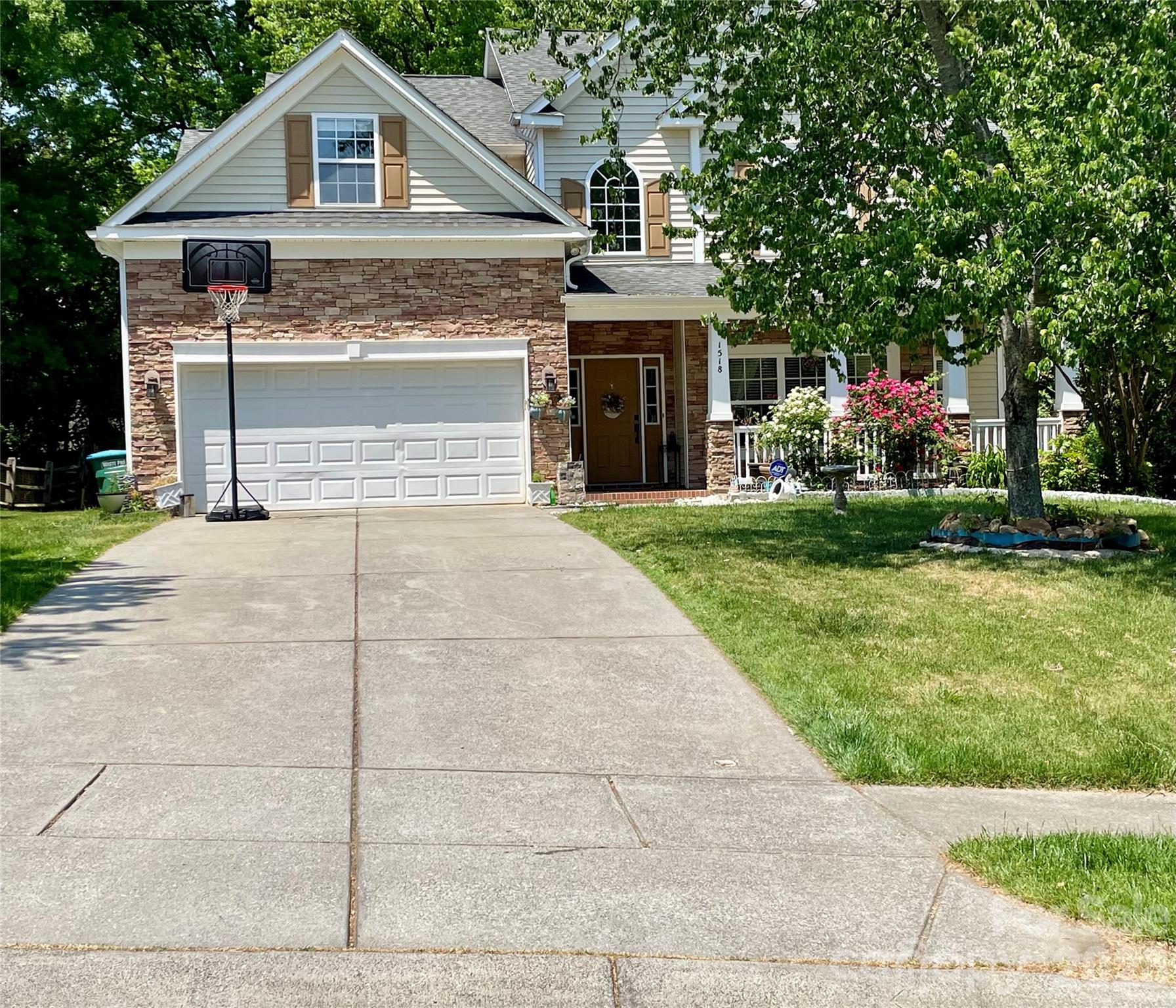 Squirrel Lake Village - Residential