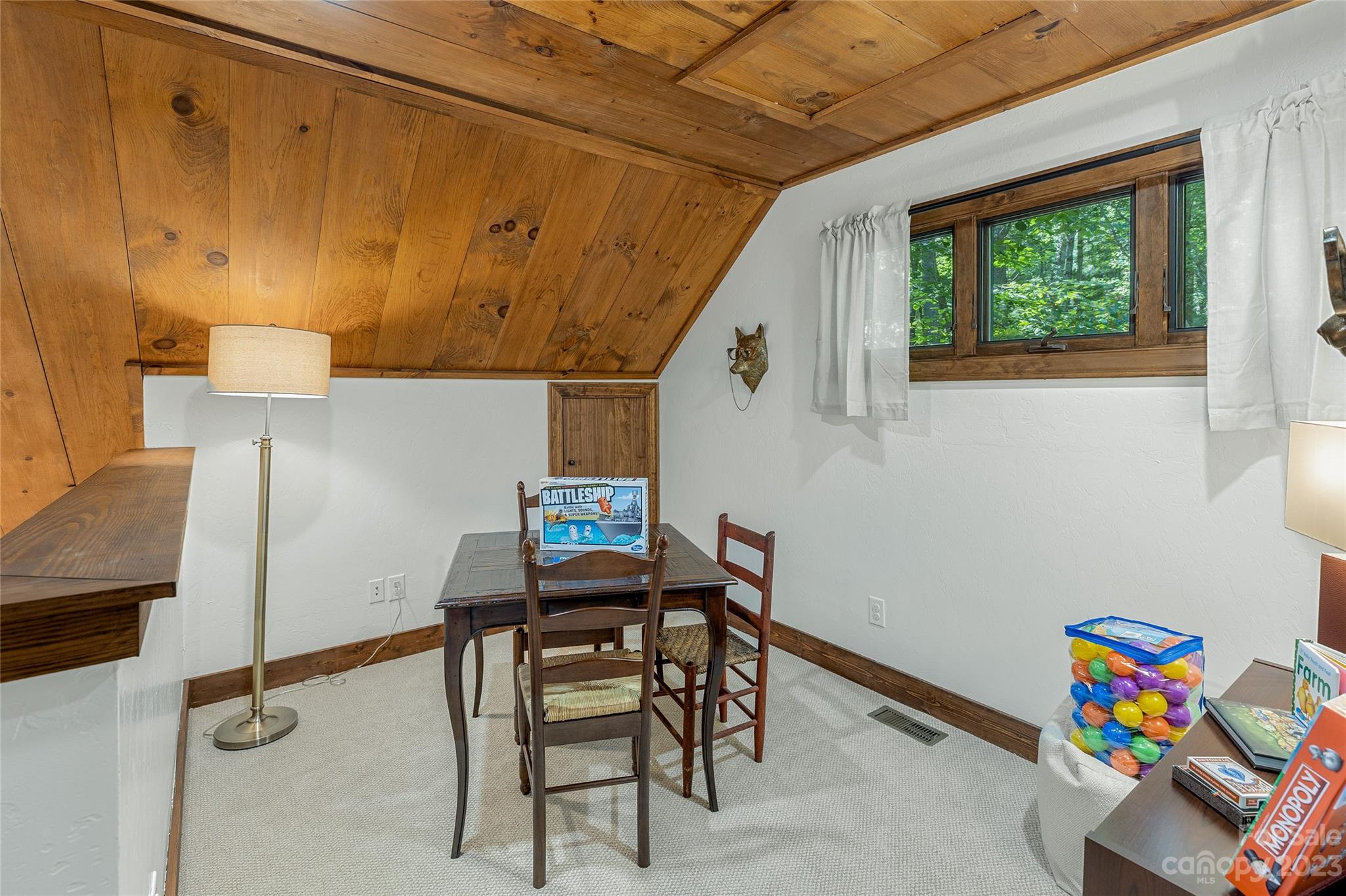 Holly Forest - Residential