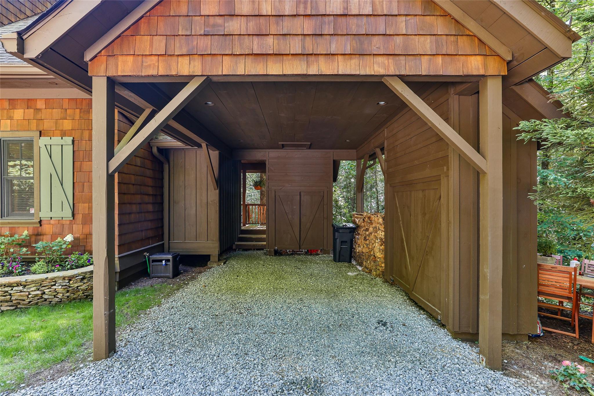 Holly Forest - Residential