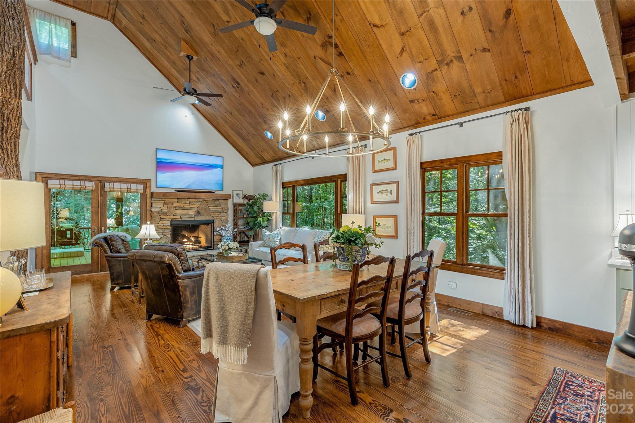 Holly Forest - Residential