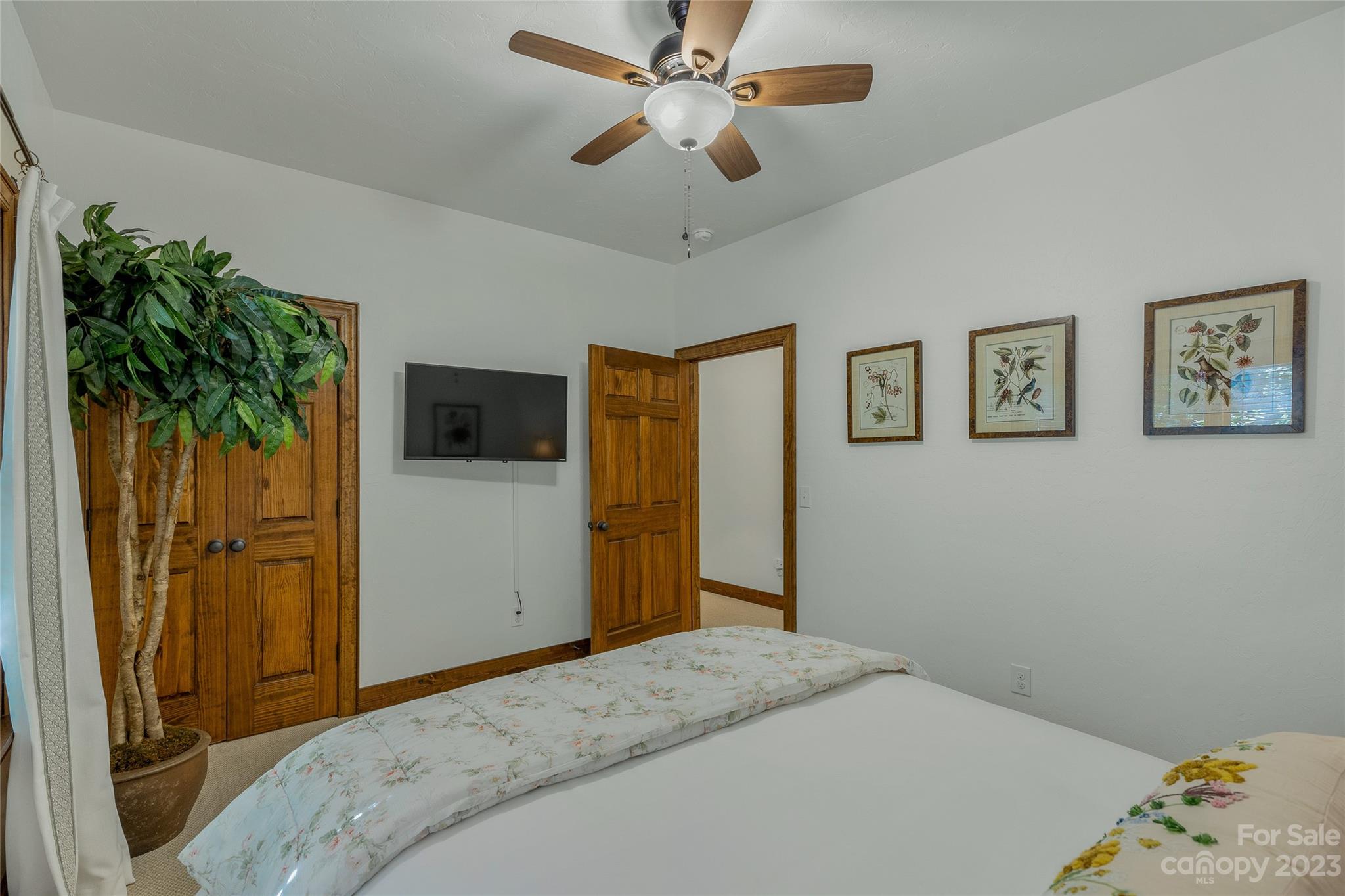 Holly Forest - Residential