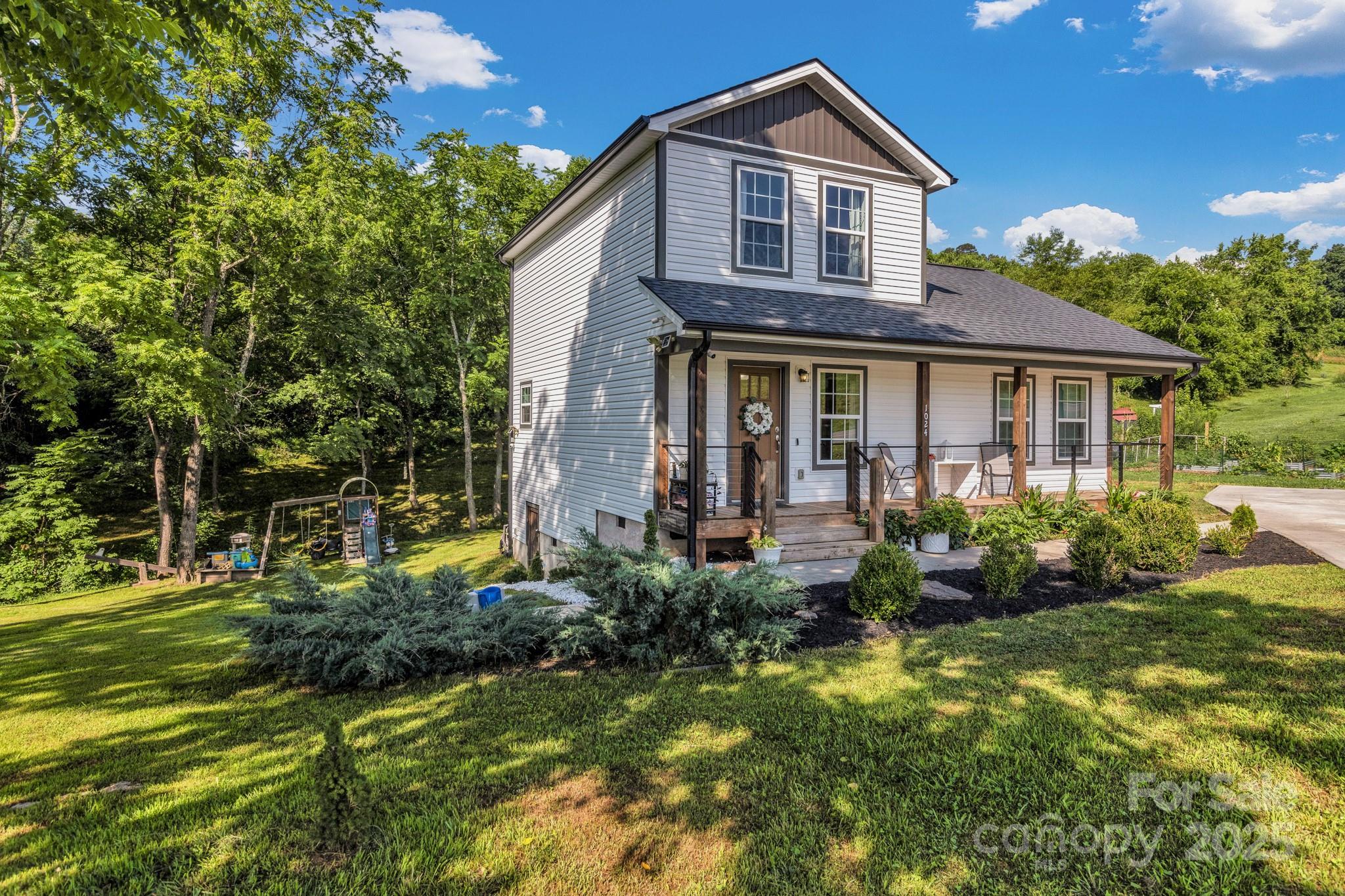 1024 Bear Creek Road