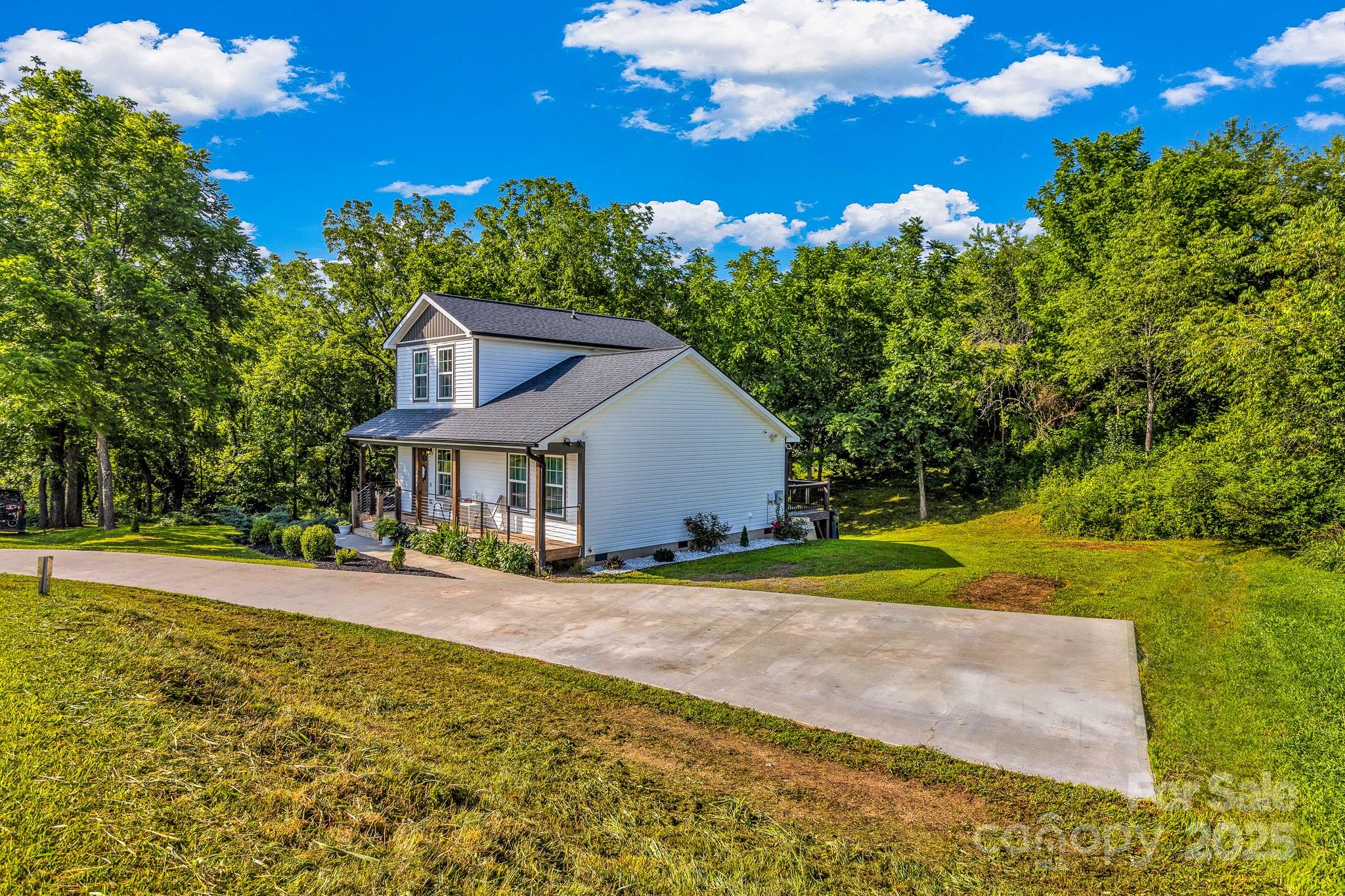 1024 Bear Creek Road
