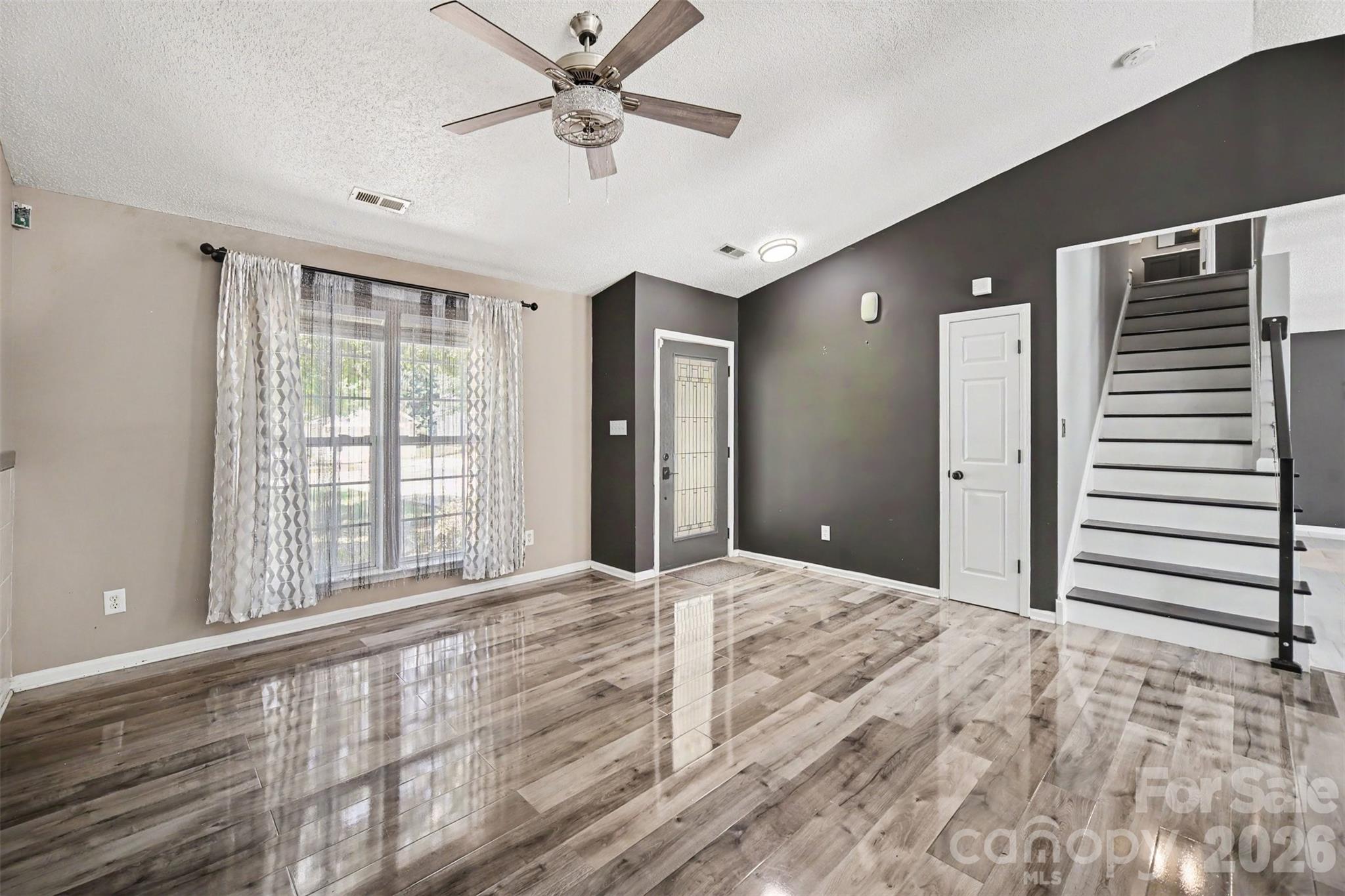 1131 Morning Glory Drive