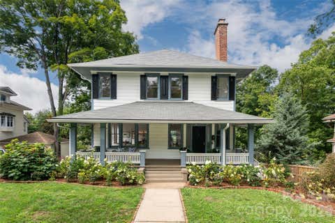 Photo of 142 Edwin Place, Asheville, NC 28801 (MLS # 4411332)