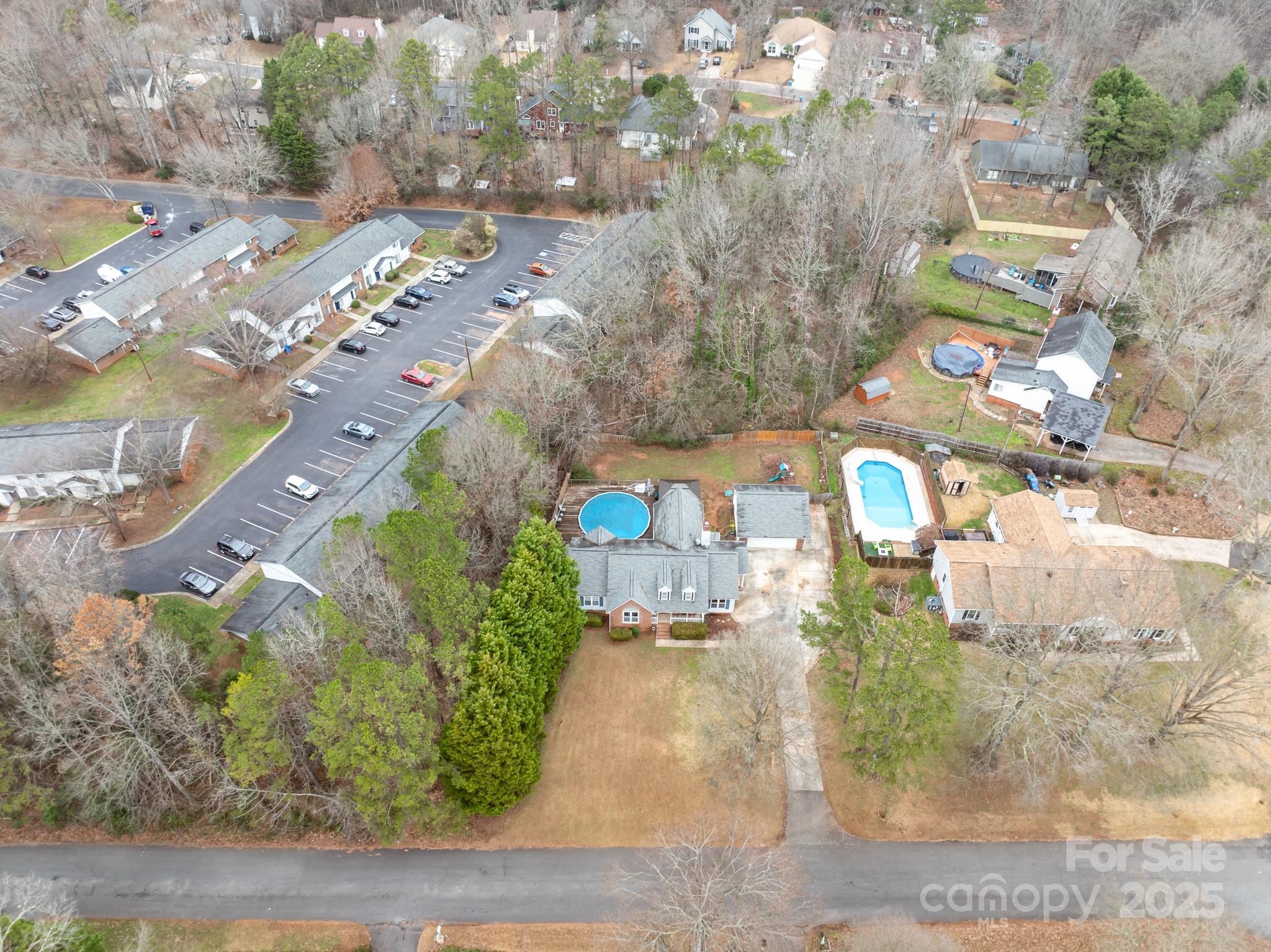 Edgewoods - Residential