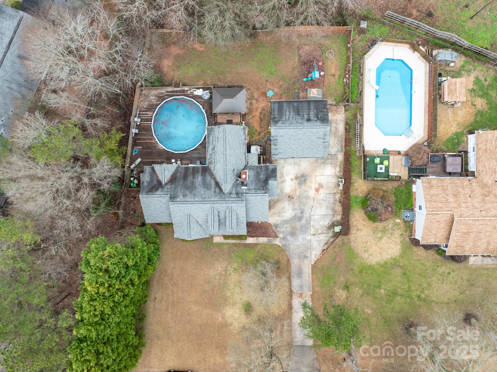 Edgewoods - Residential