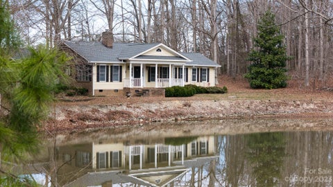 Photo for 360 Windy Cove Road