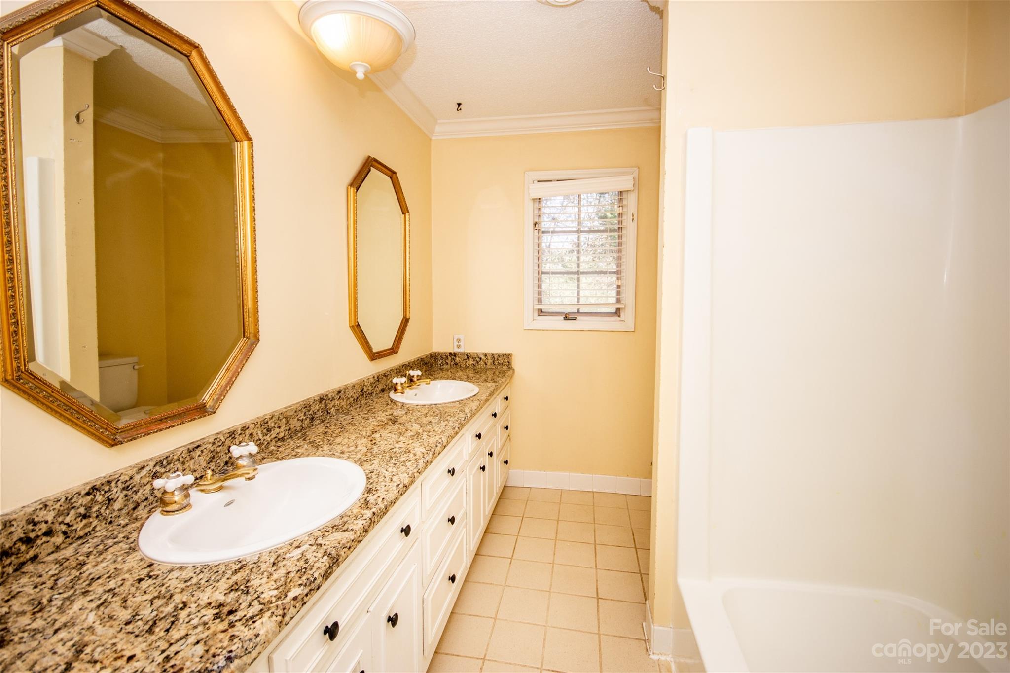 Shannon Acres - Residential