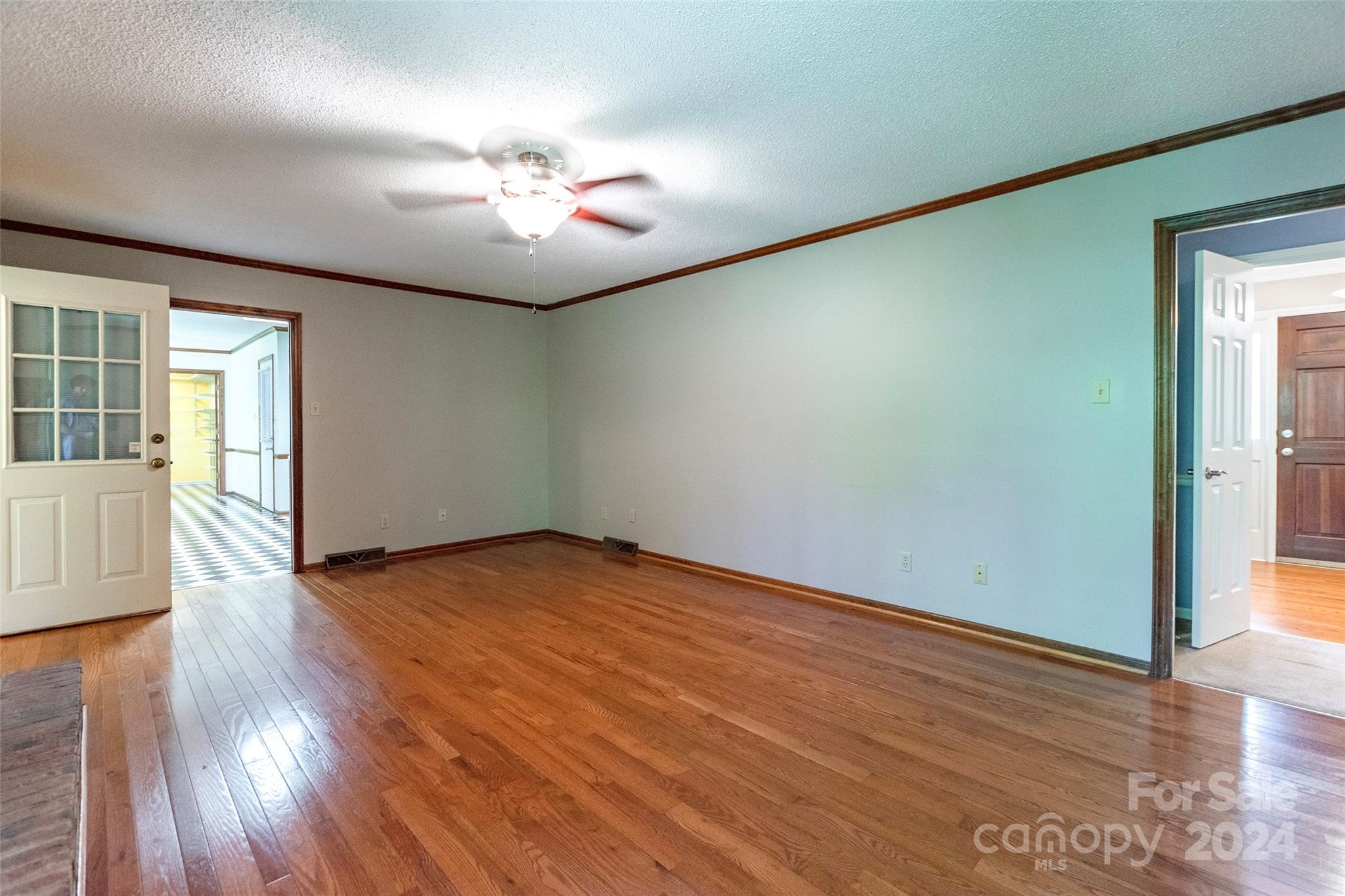 Oakhurst - Residential