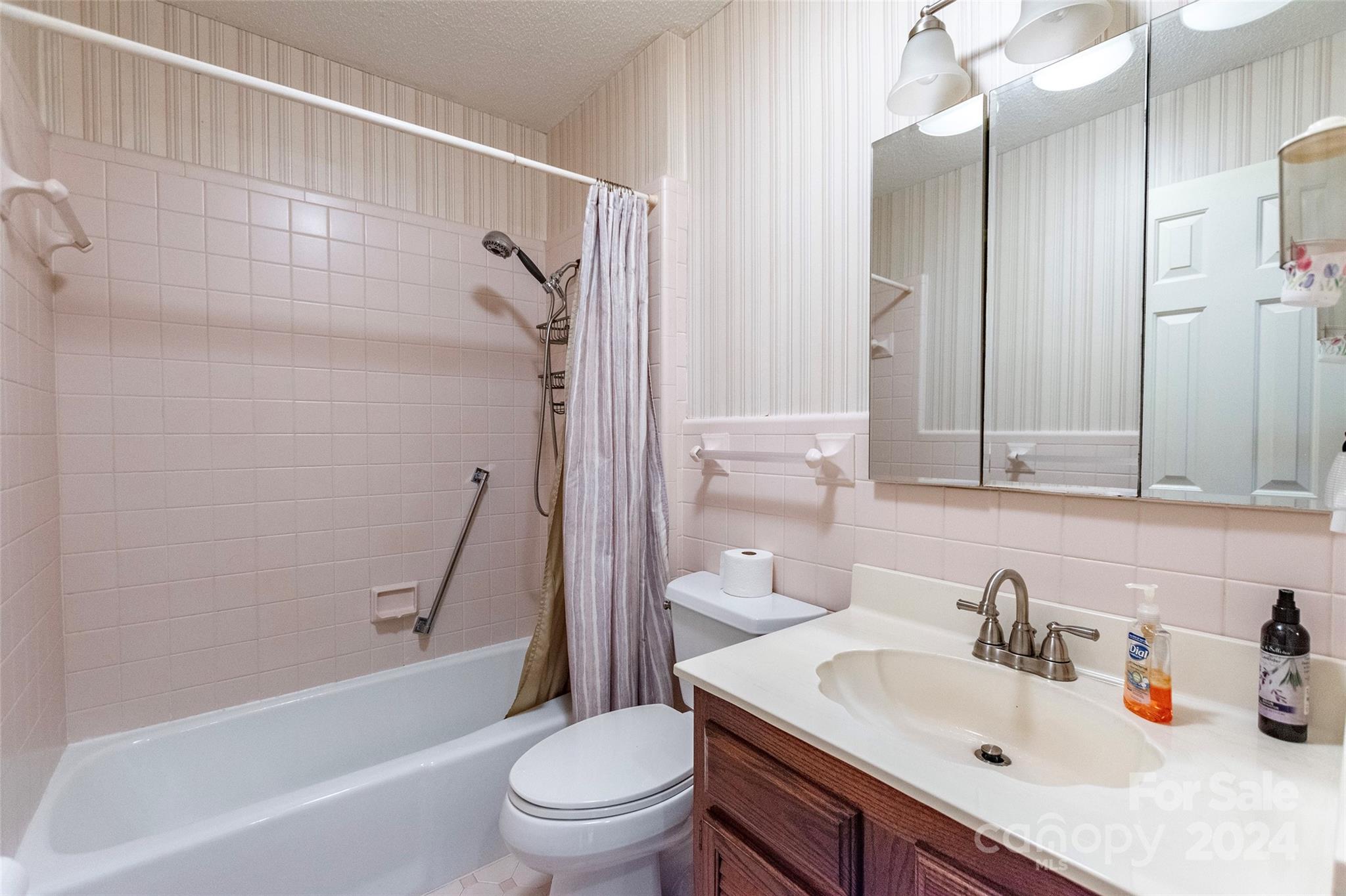 Oakhurst - Residential