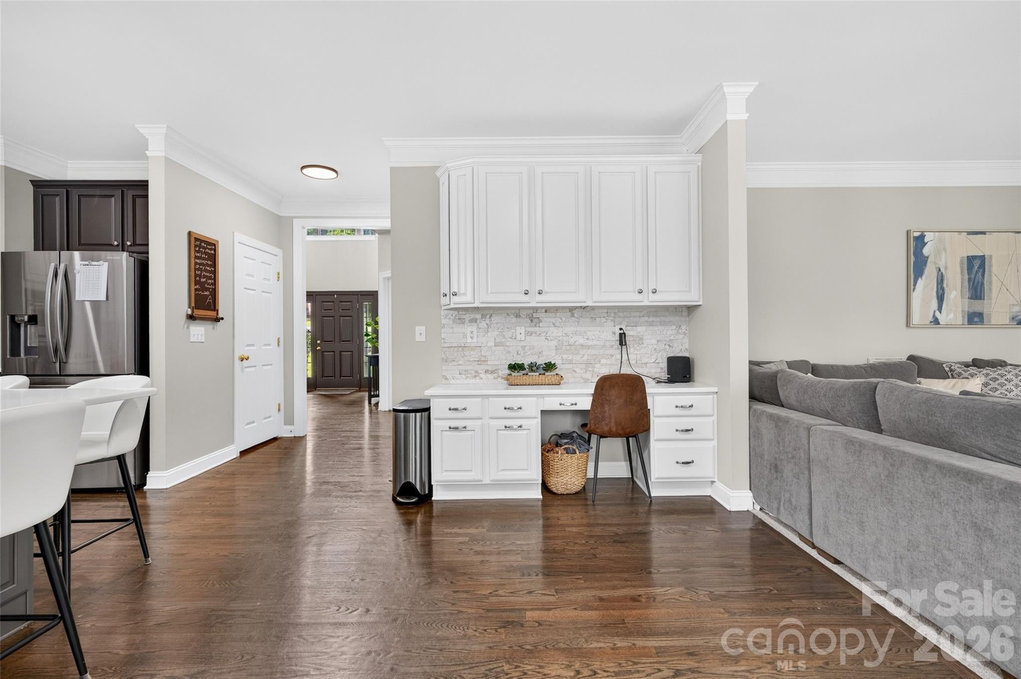 132 Parkside Lane