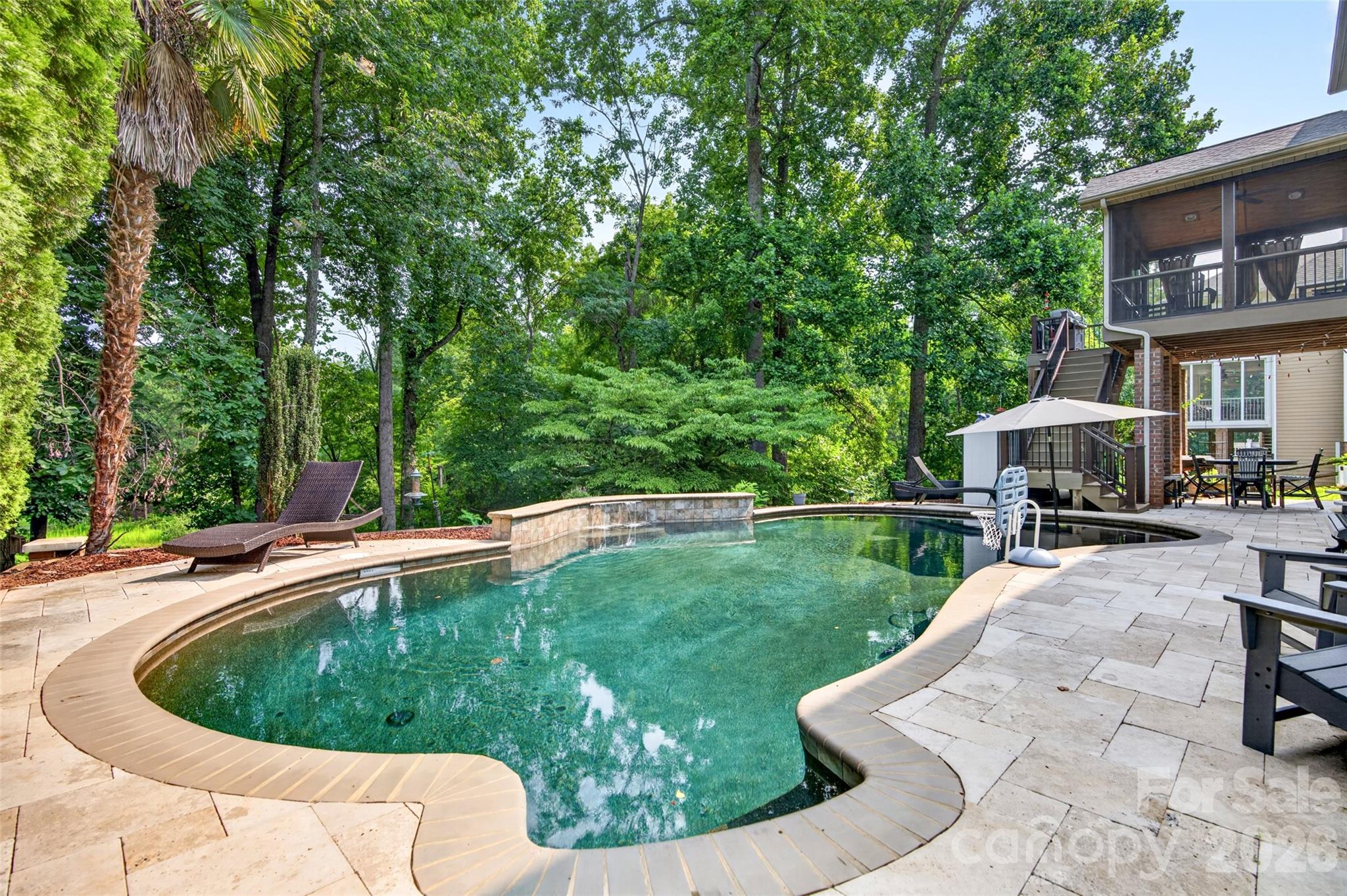 132 Parkside Lane