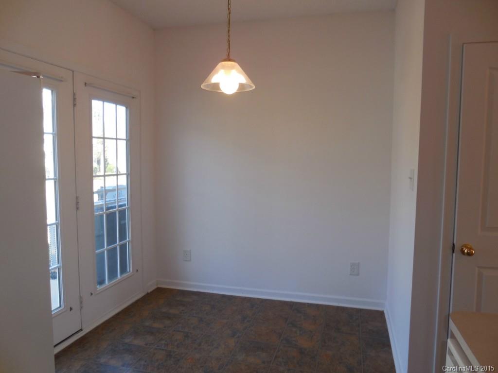 Sullivans Trace - Residential