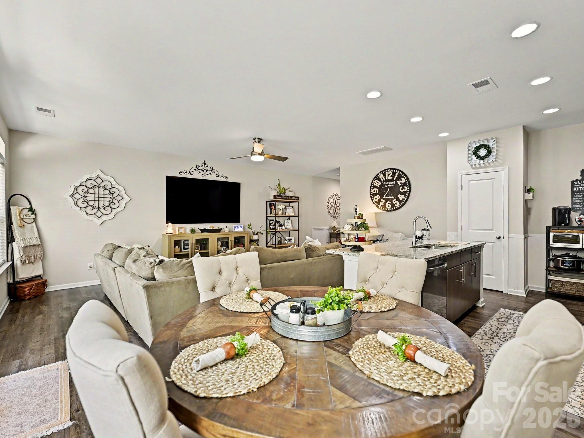 Regent Park - Residential