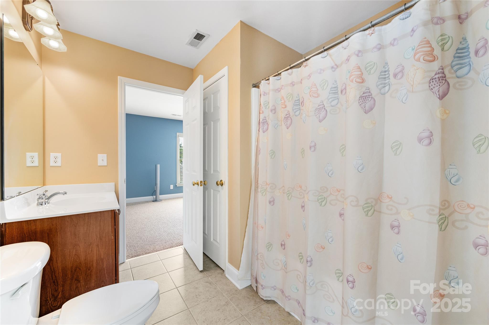 Lake Forest - Residential