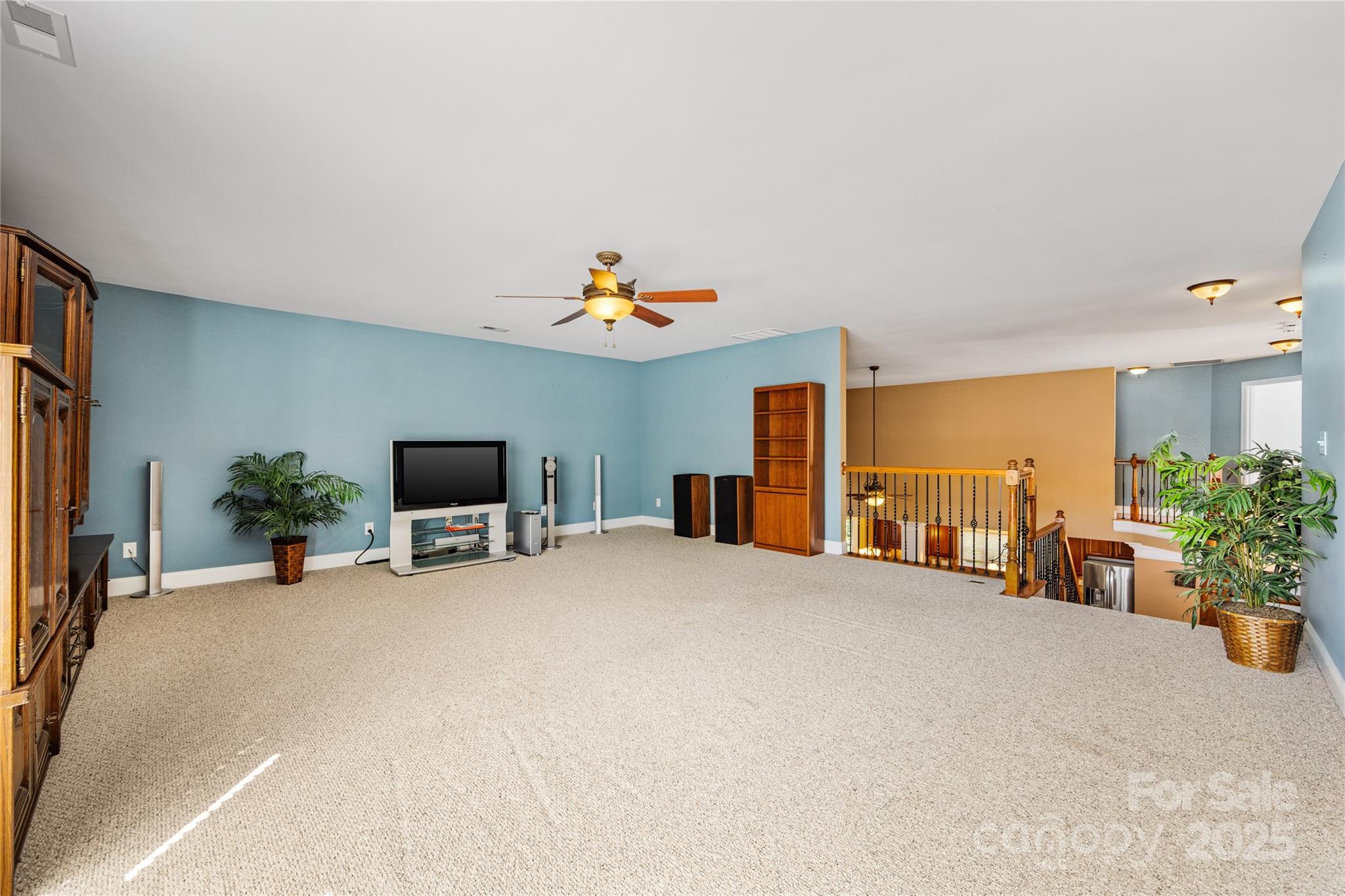 Lake Forest - Residential