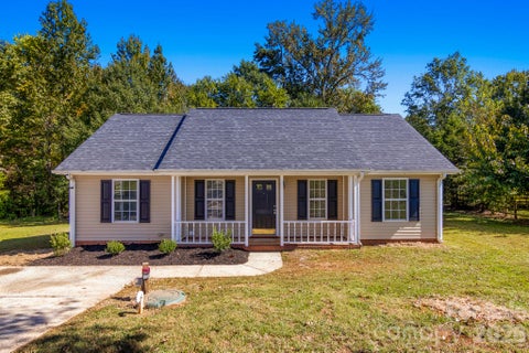 Photo of 4318 Frank Vance Road, Charlotte, NC 28216 (MLS # 4429154)
