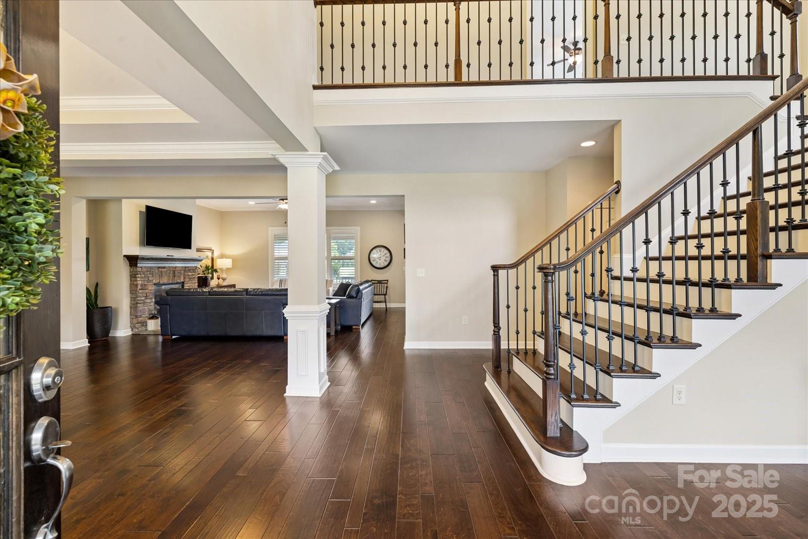 901 Hidden Pond Lane