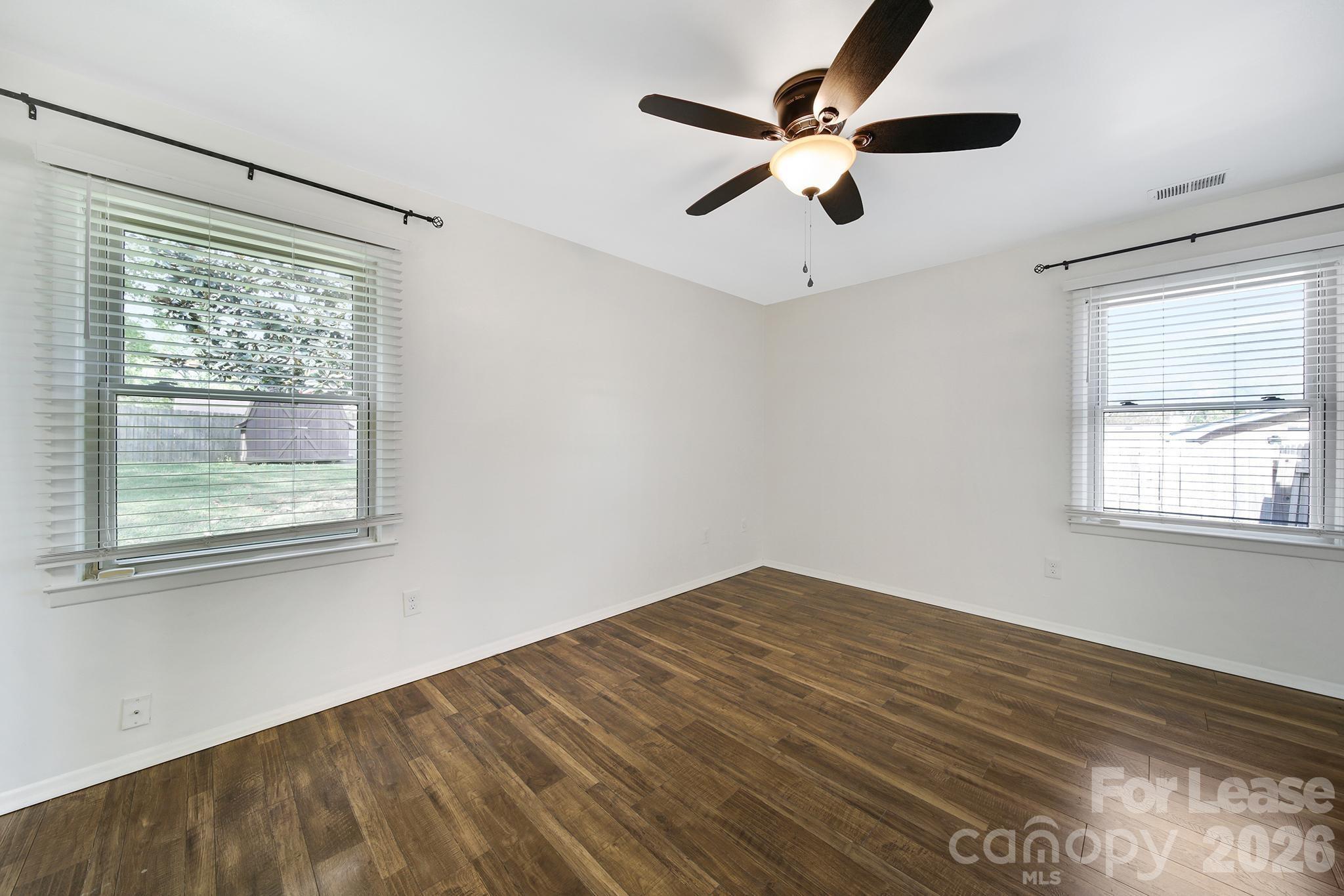 Northwood Park - Residential Lease