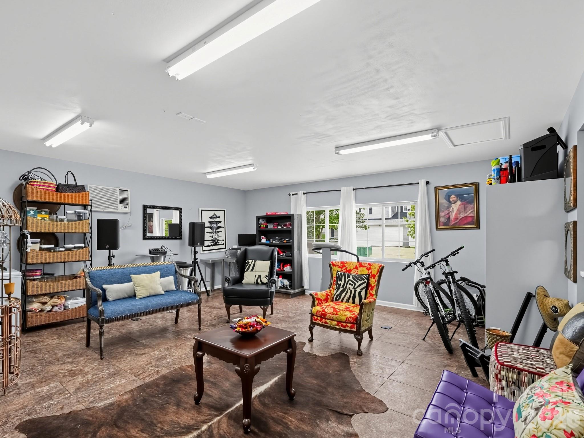 1670 Coryton Way