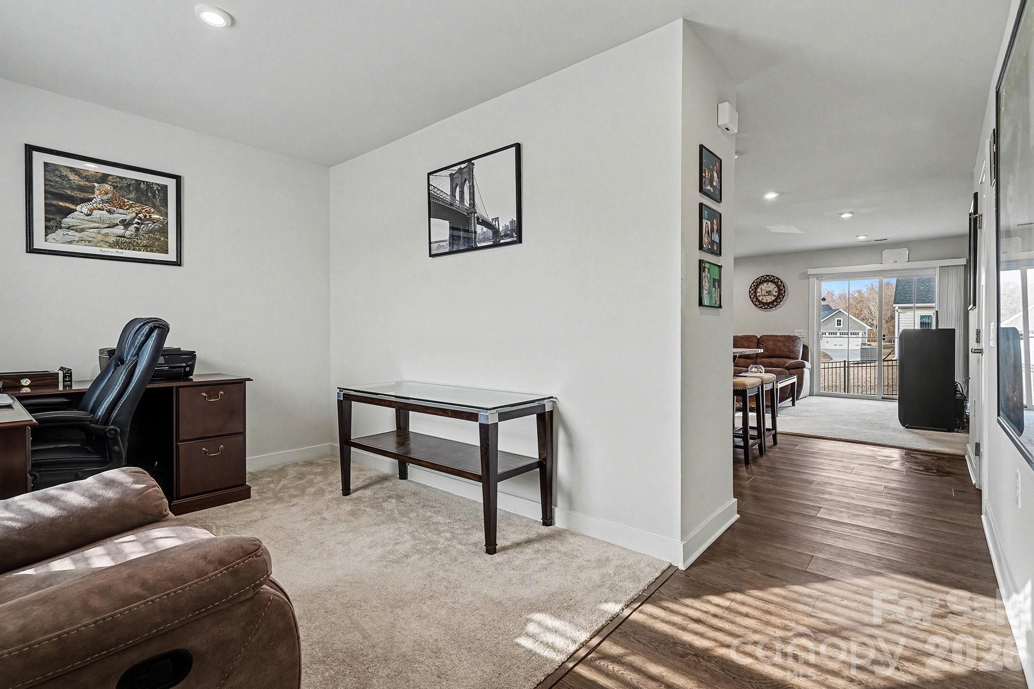 620 Grandiflora Avenue