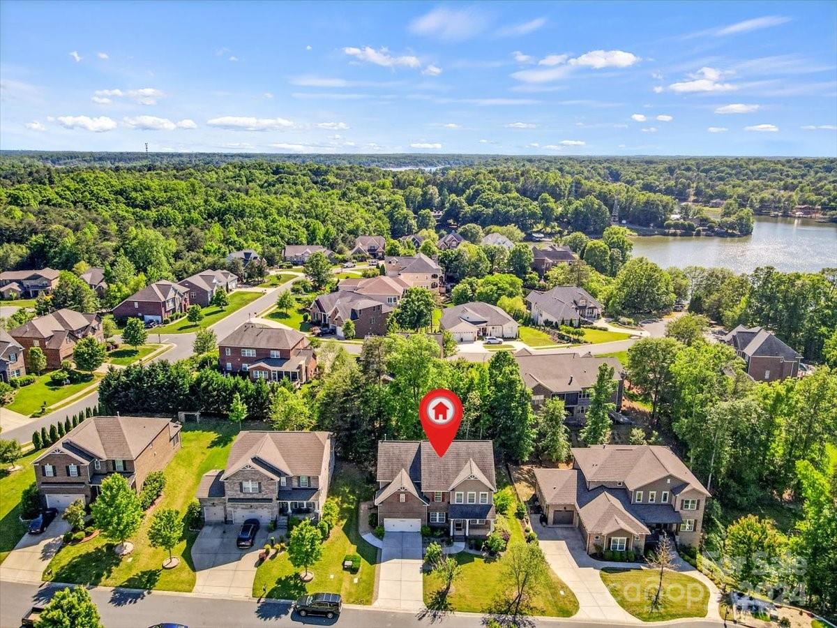 River Lake - Residential