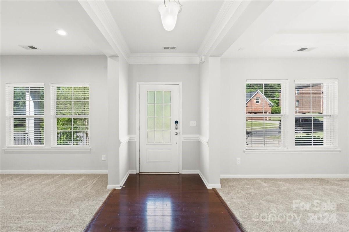 River Lake - Residential