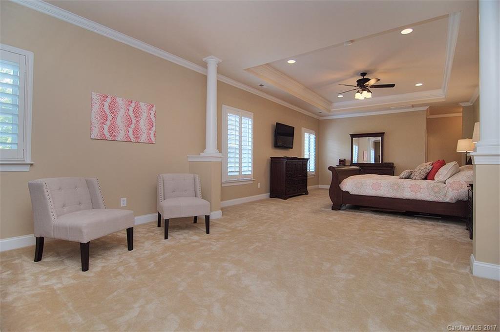 Lake Shore - Residential