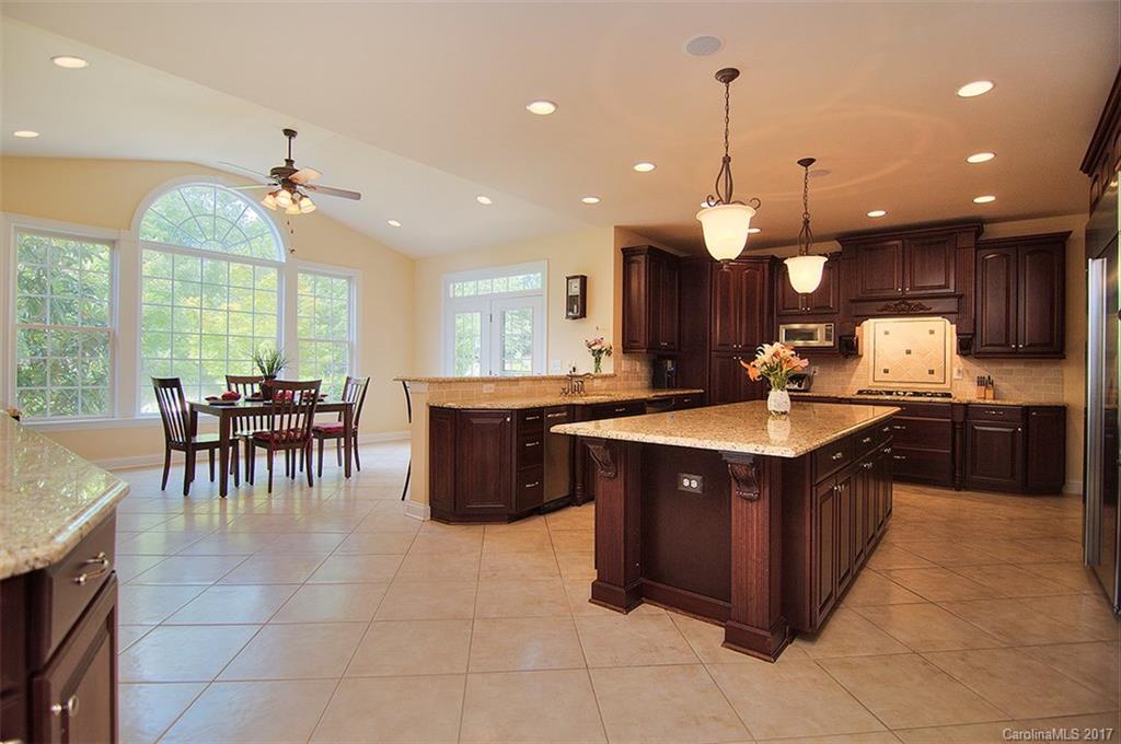 Lake Shore - Residential