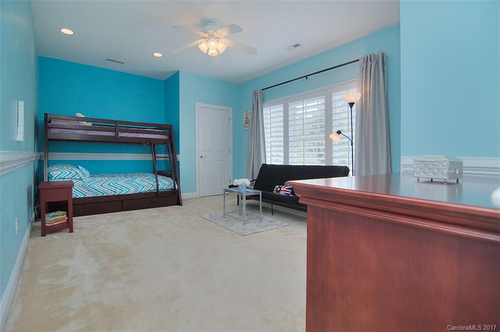 Lake Shore - Residential