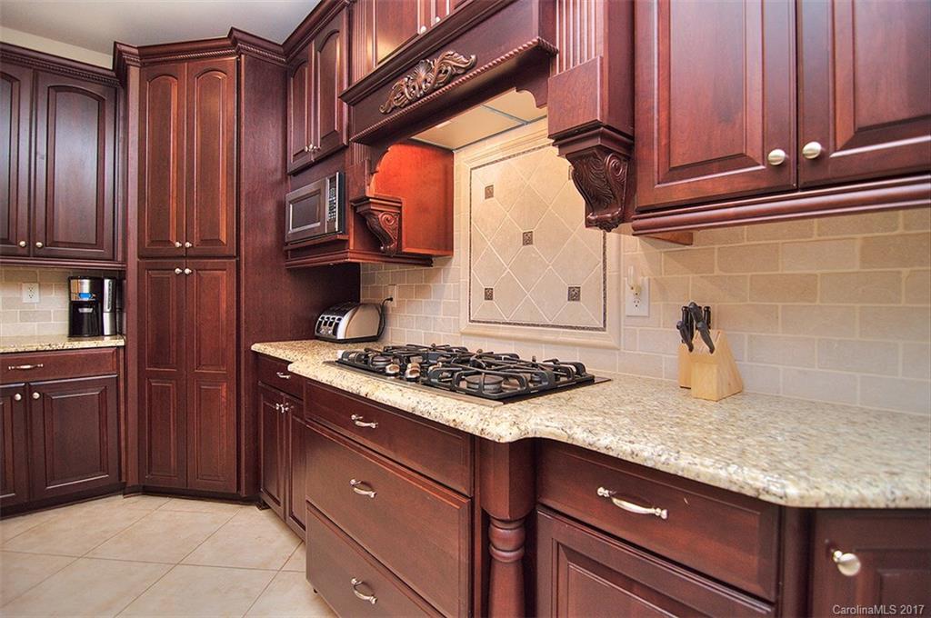 Lake Shore - Residential