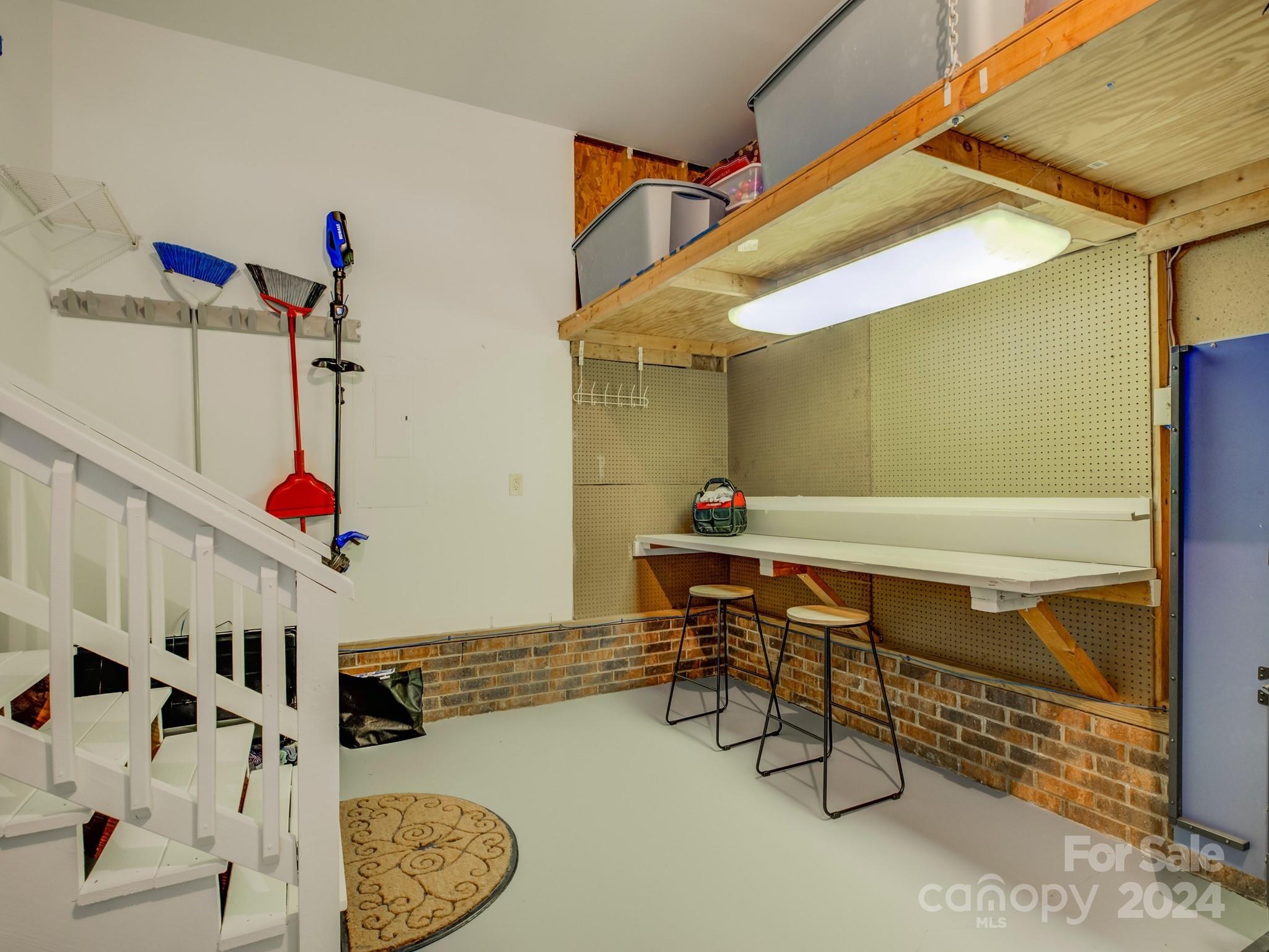 Beverly Crest - Residential