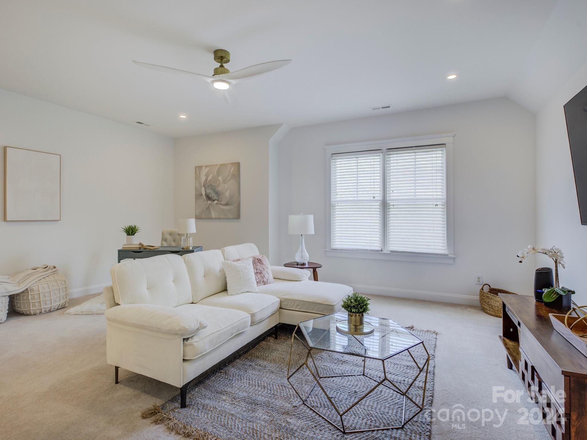 Beverly Crest - Residential