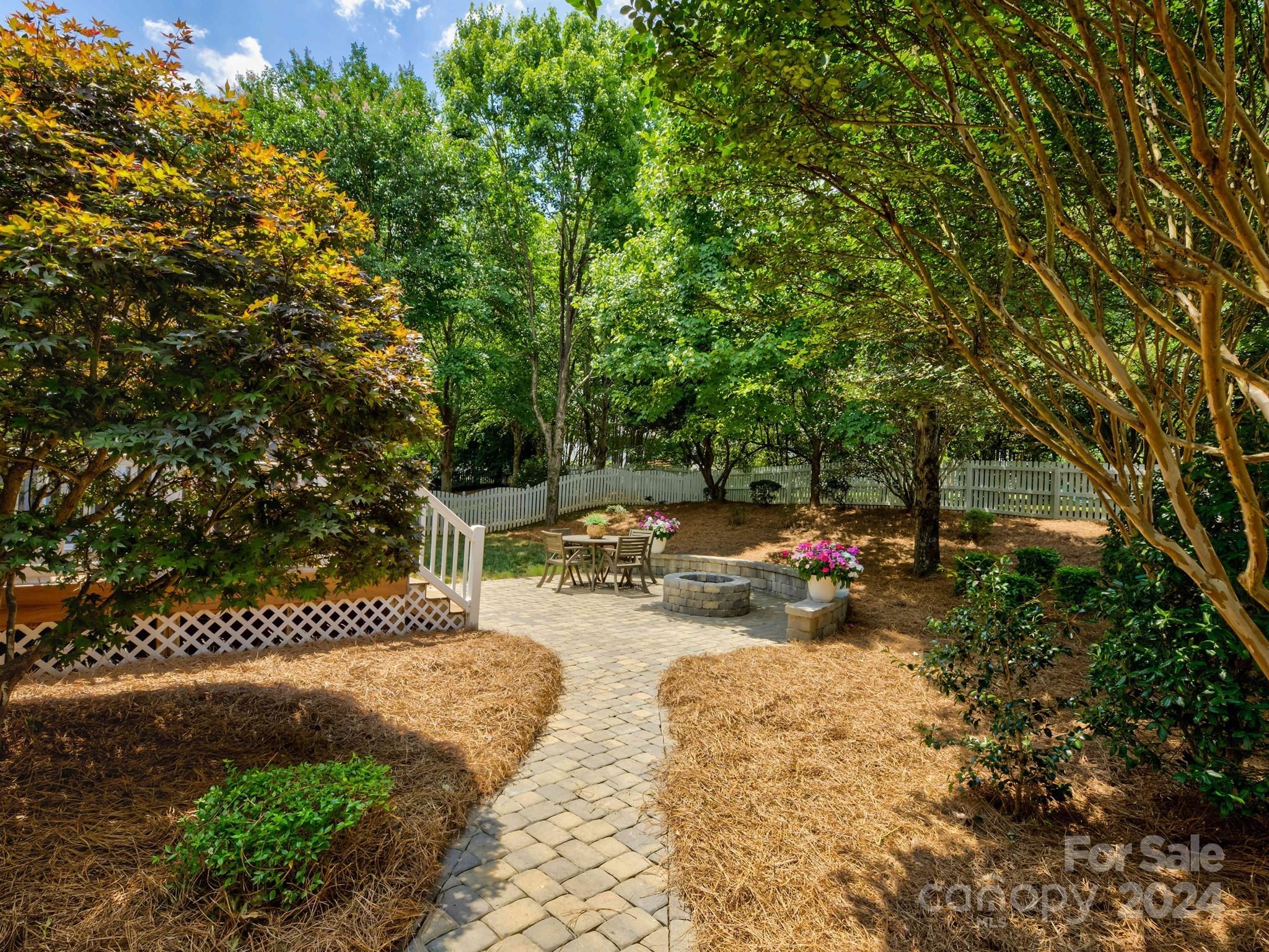 Beverly Crest - Residential