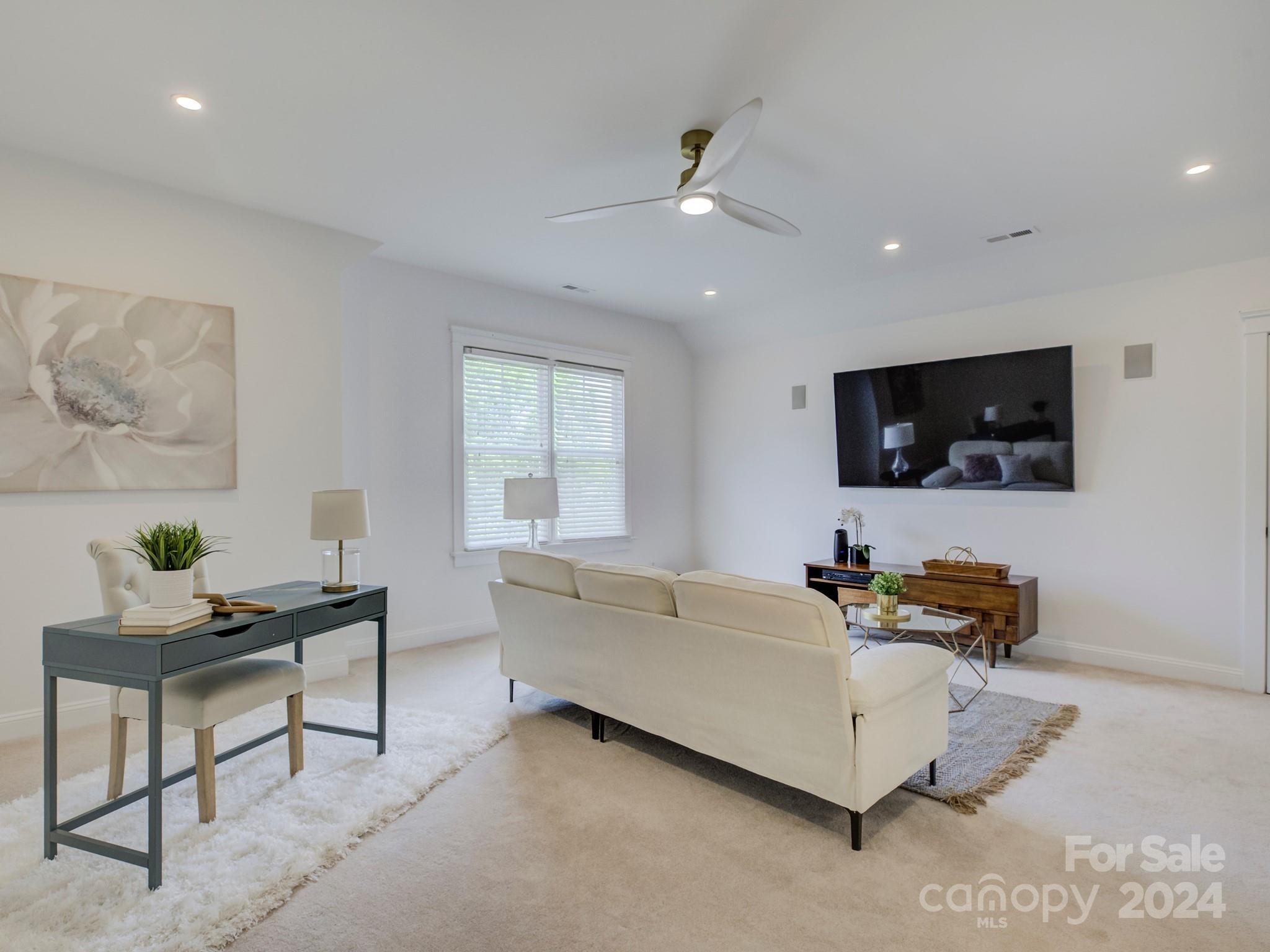 Beverly Crest - Residential