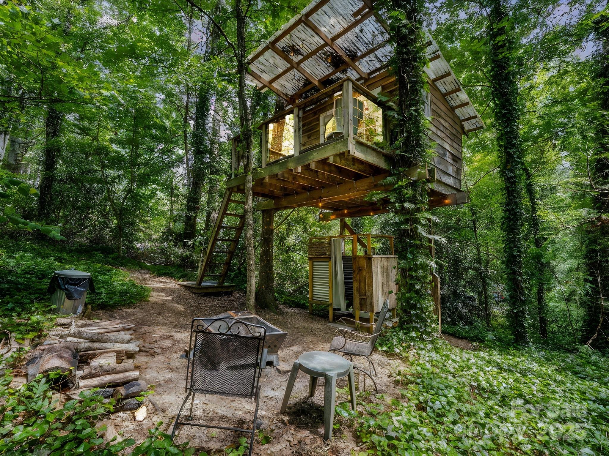 2525 Kanuga Road