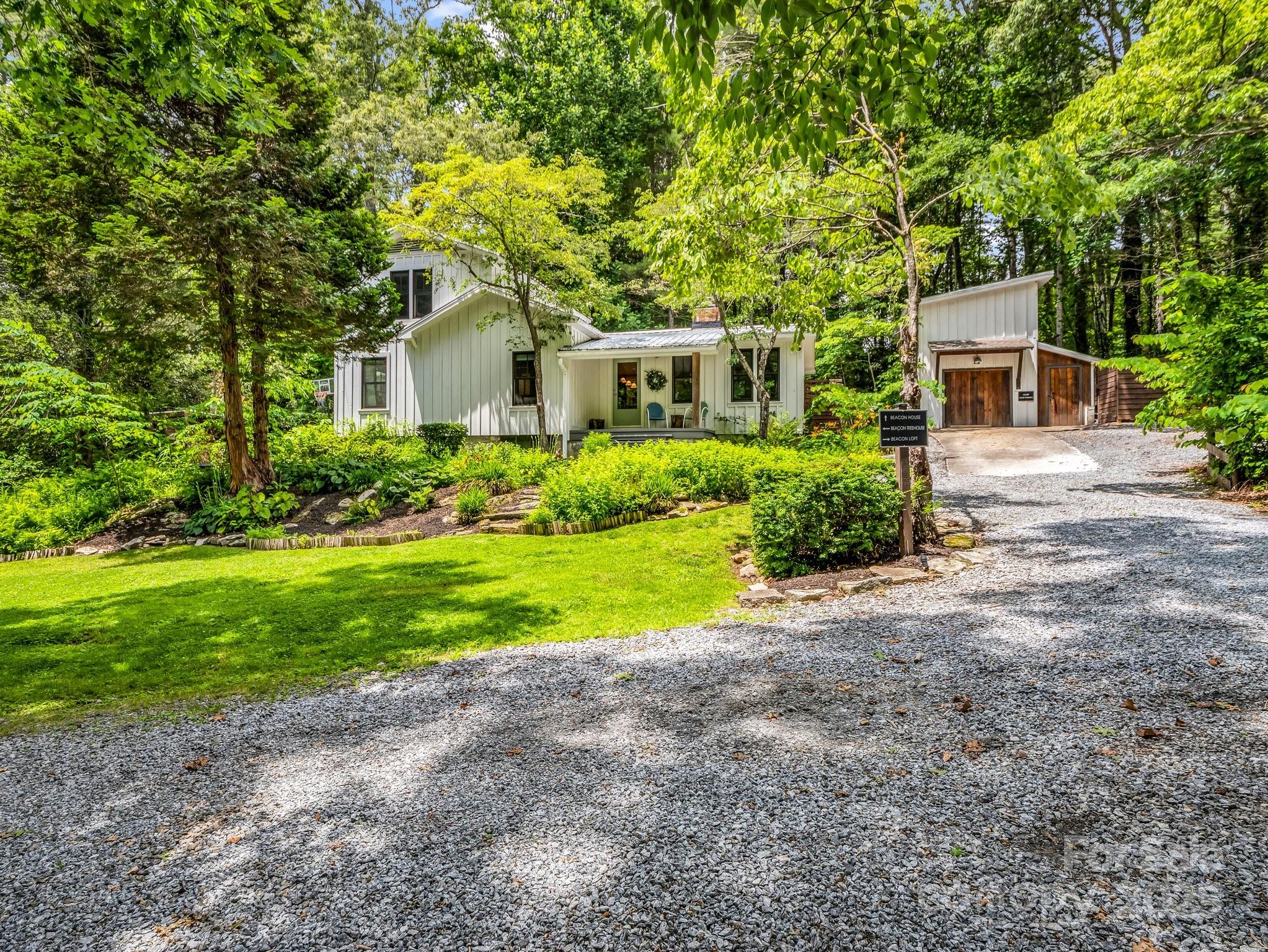 2525 Kanuga Road