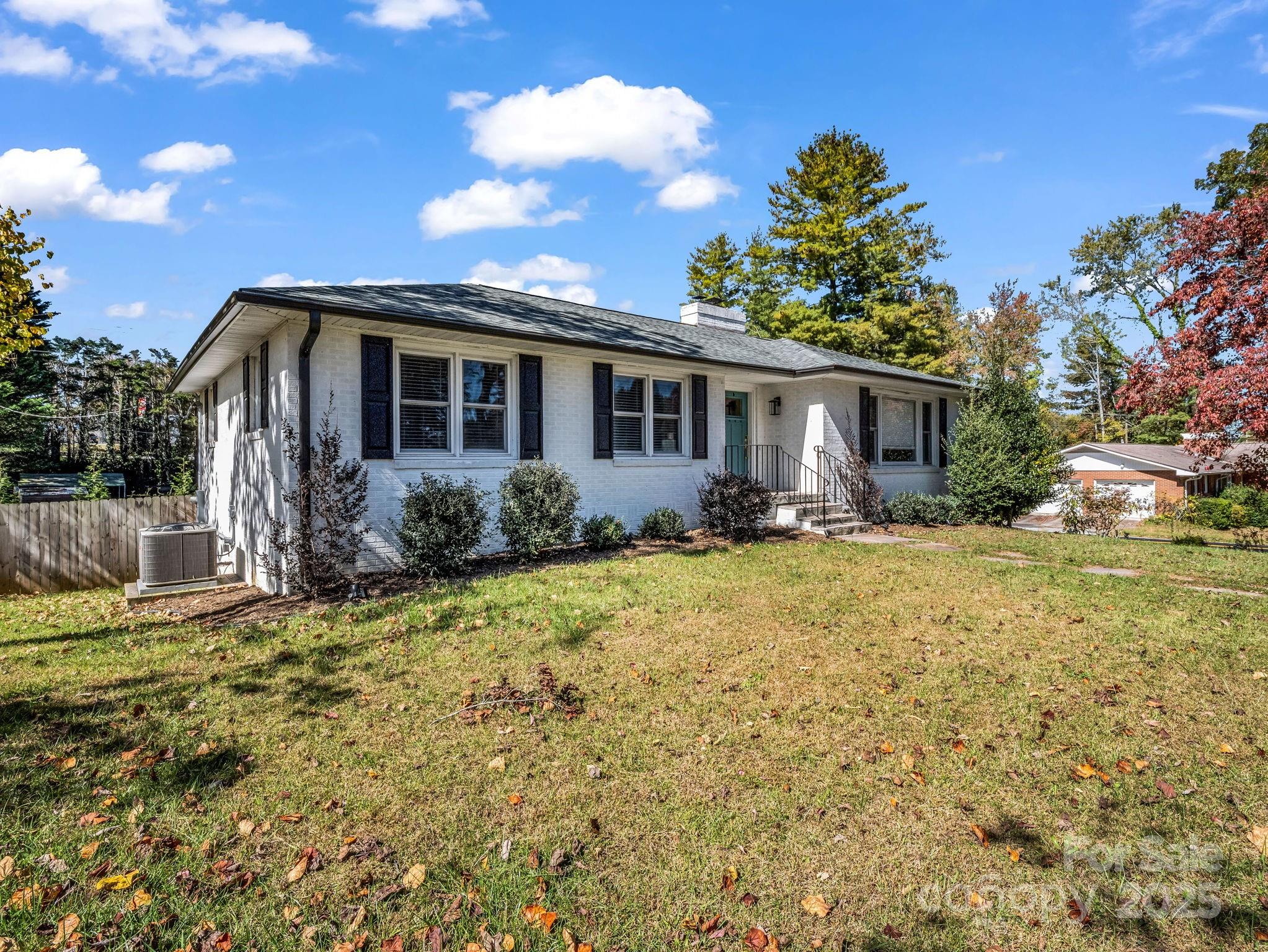 2115 N Stoney View Court