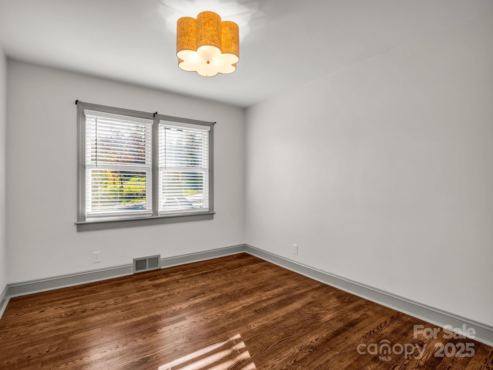 Stoney Crest - Residential