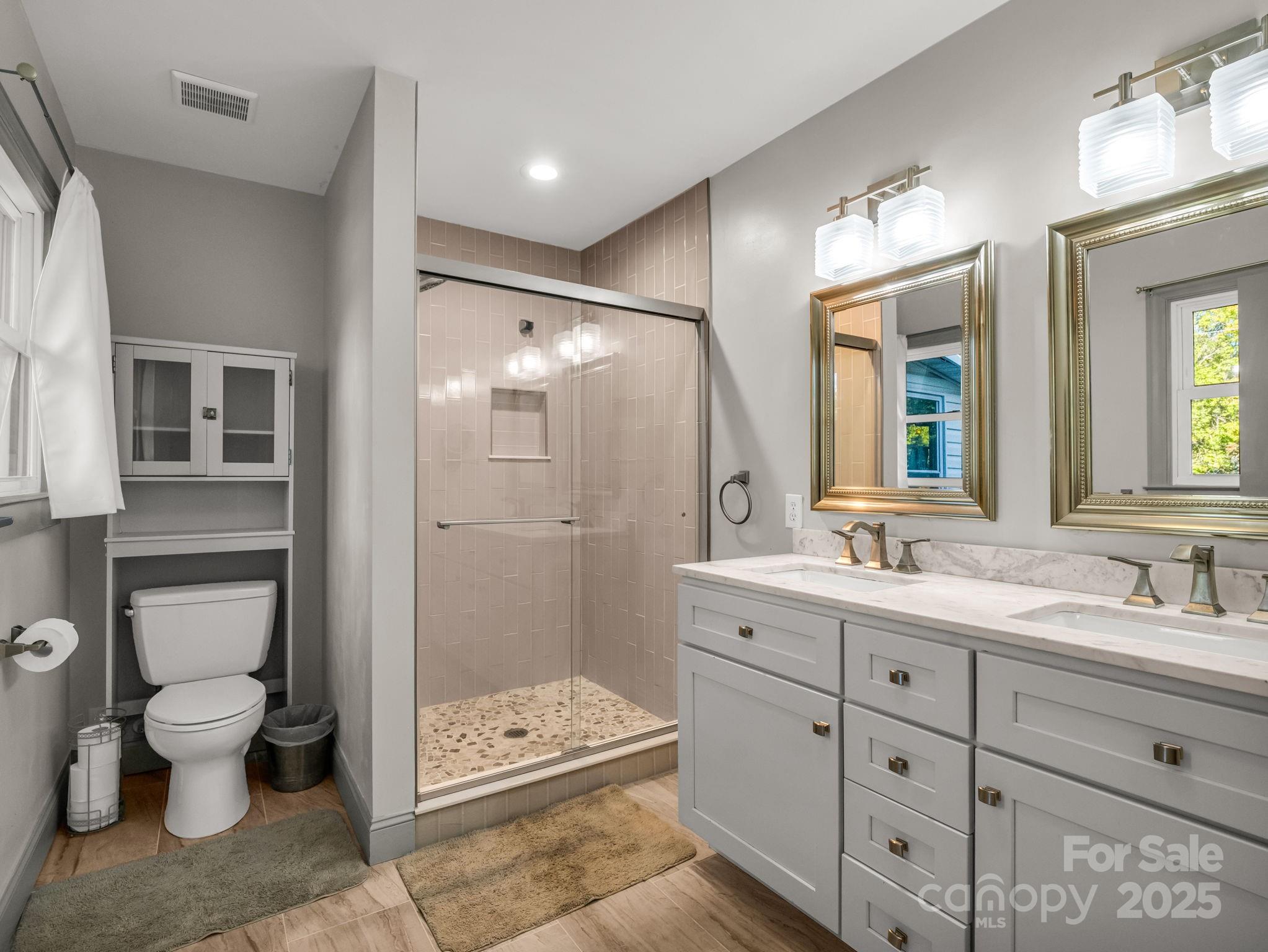 Stoney Crest - Residential