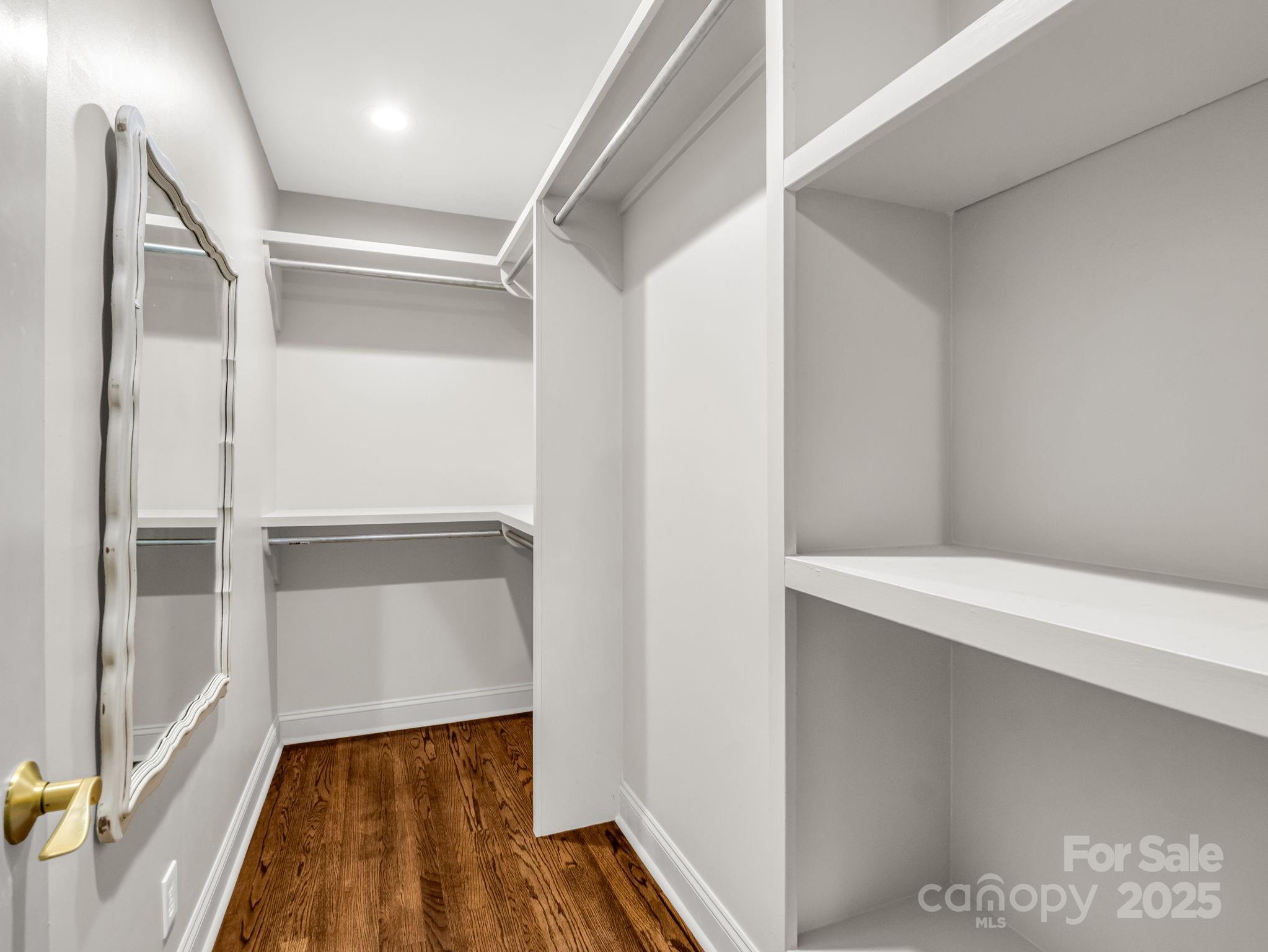 Stoney Crest - Residential