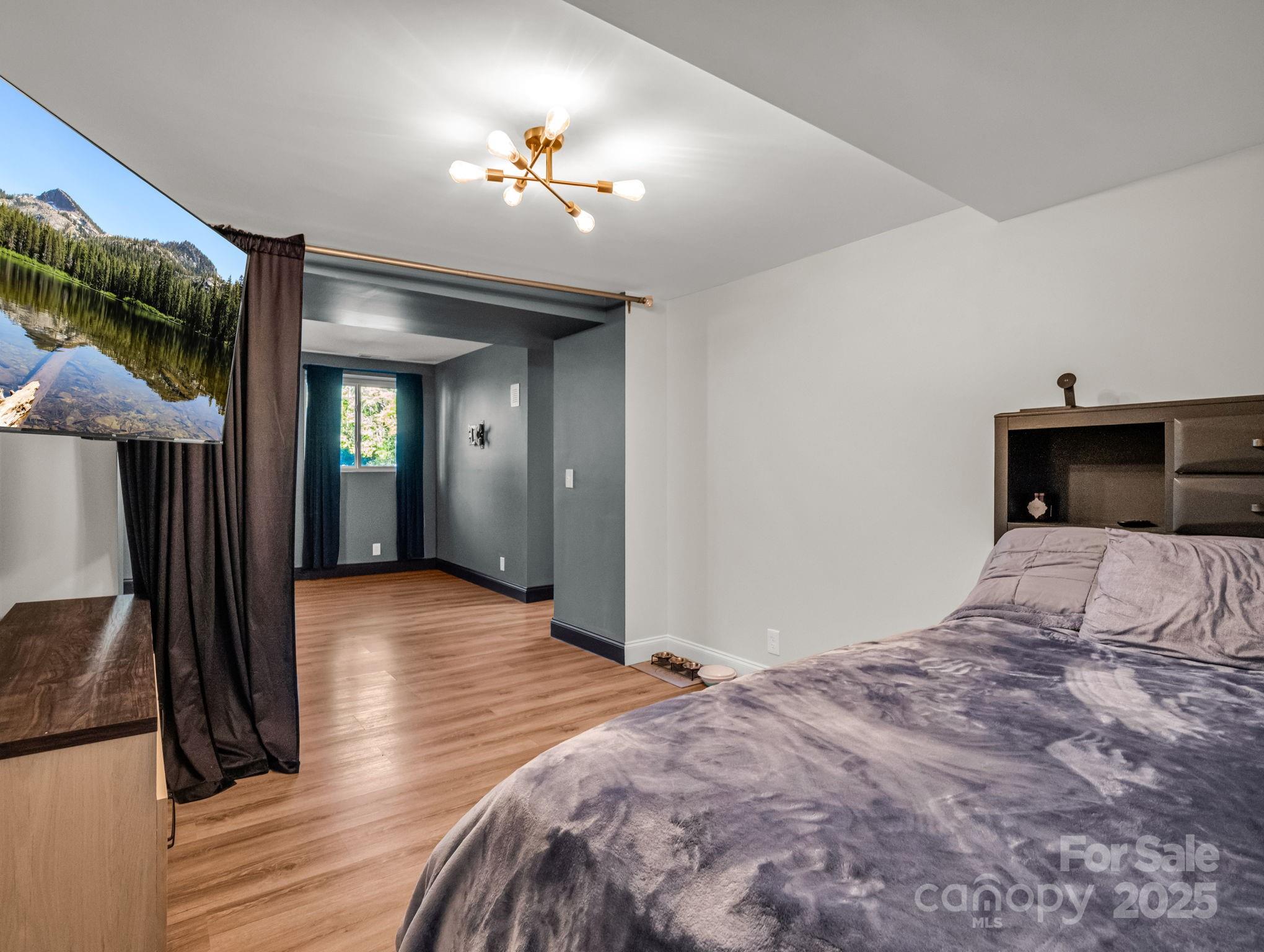 Stoney Crest - Residential