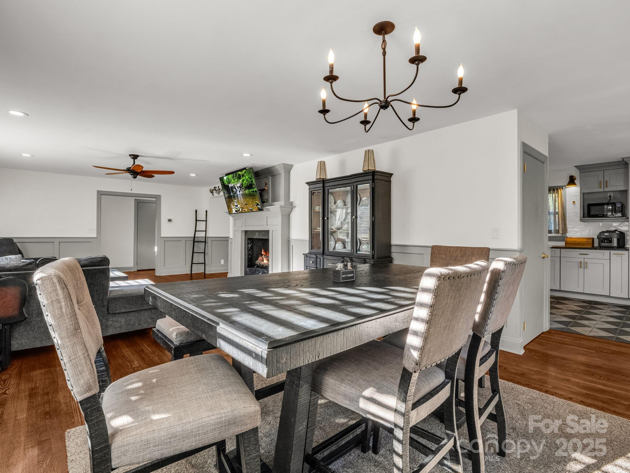 Stoney Crest - Residential