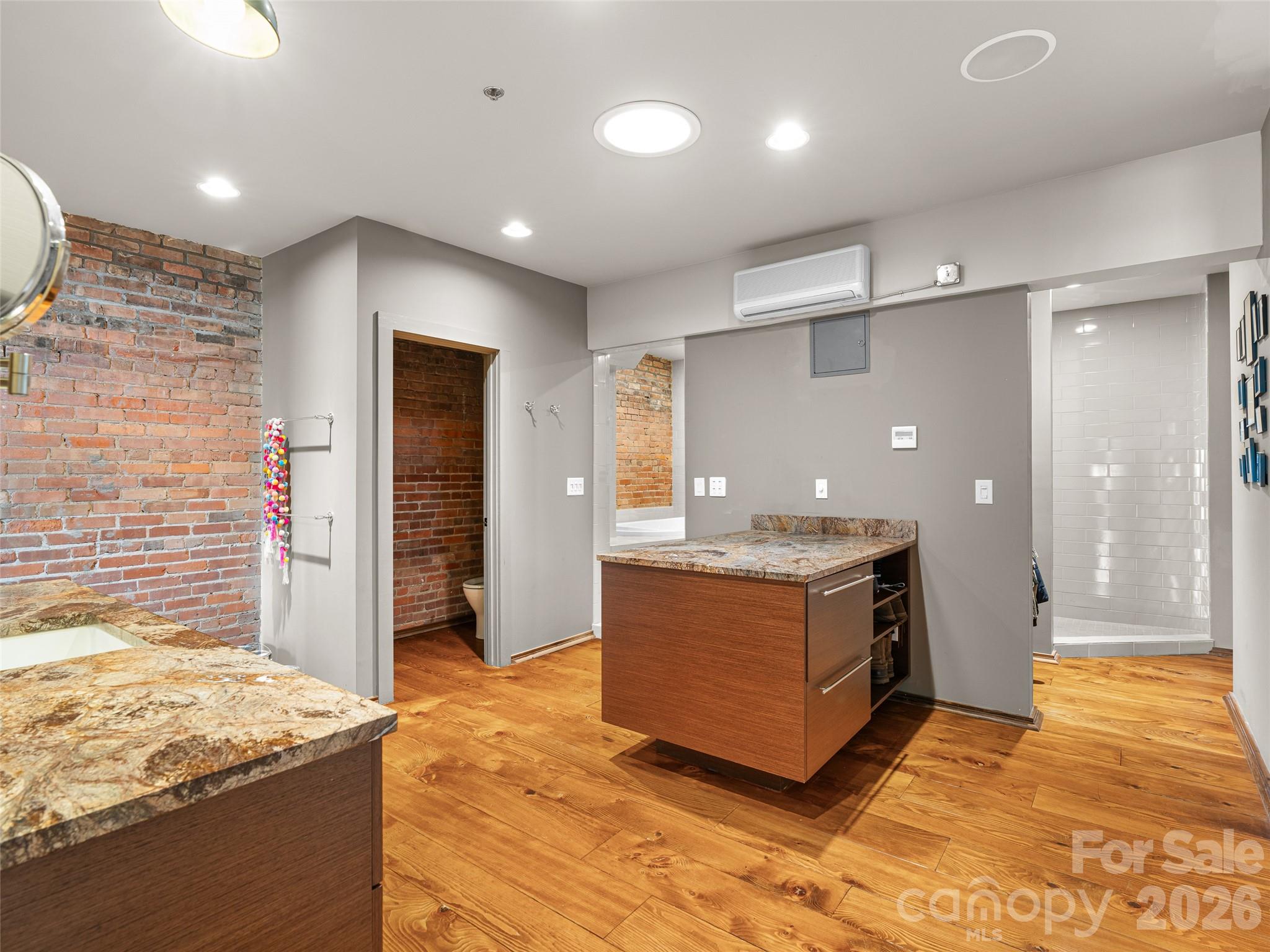 Morrison Condominiums - Residential