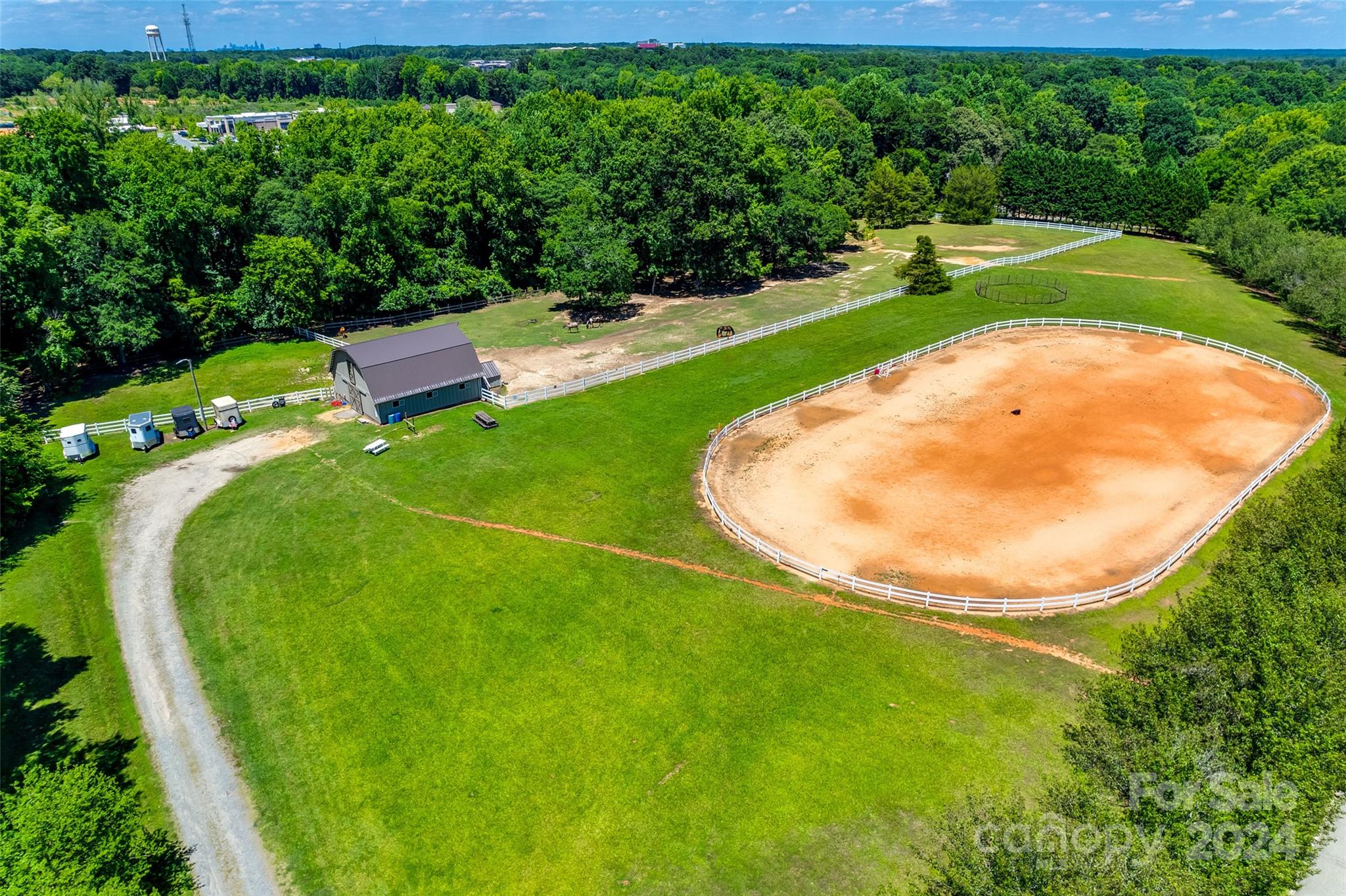 Black Horse Run - Residential