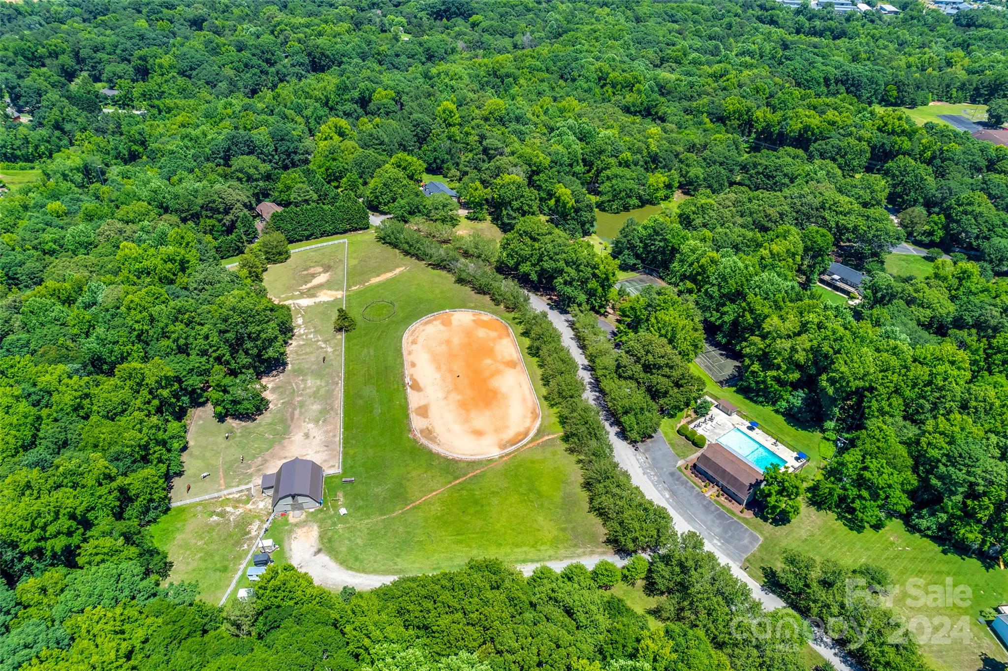 Black Horse Run - Residential