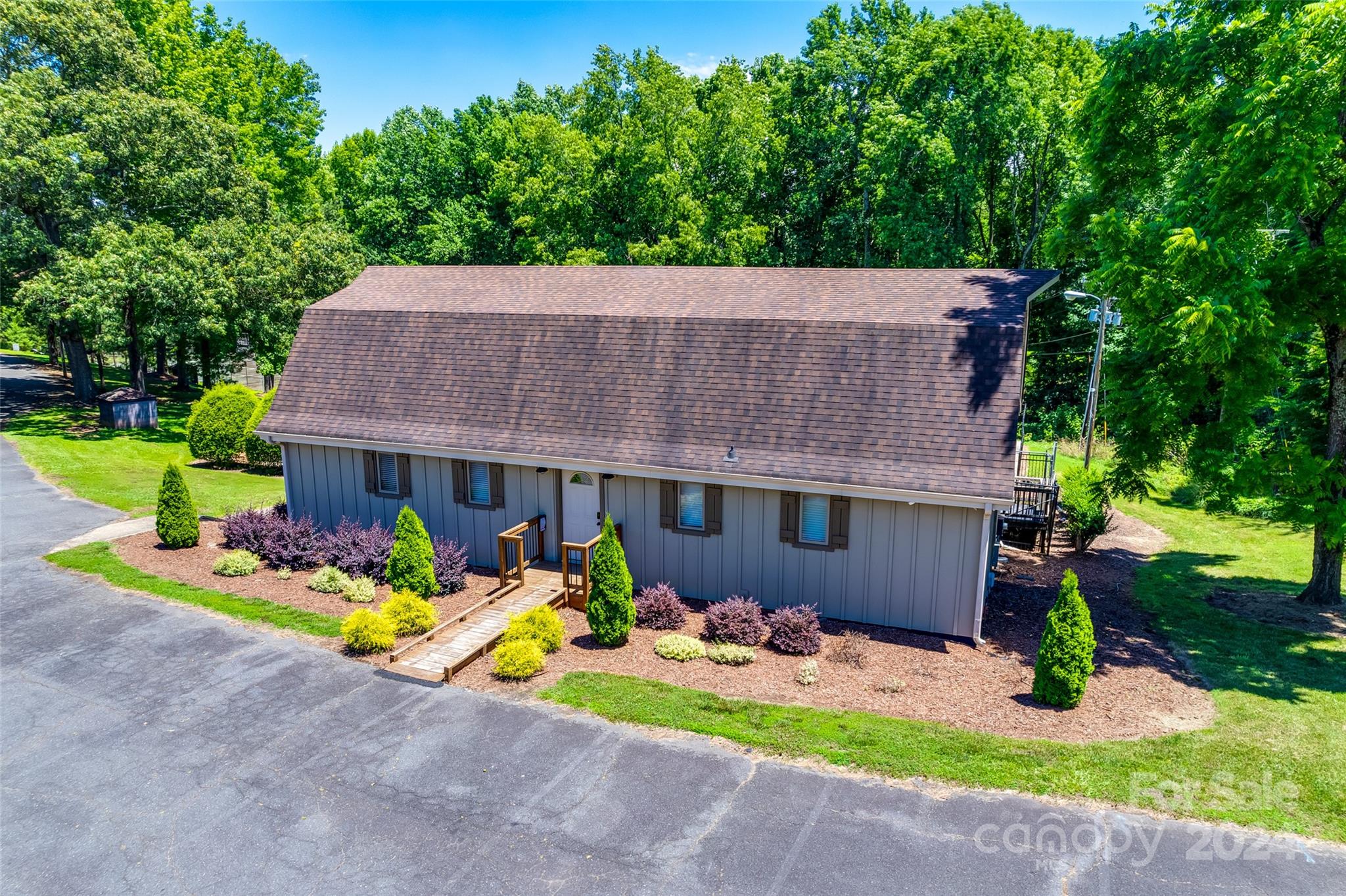 Black Horse Run - Residential