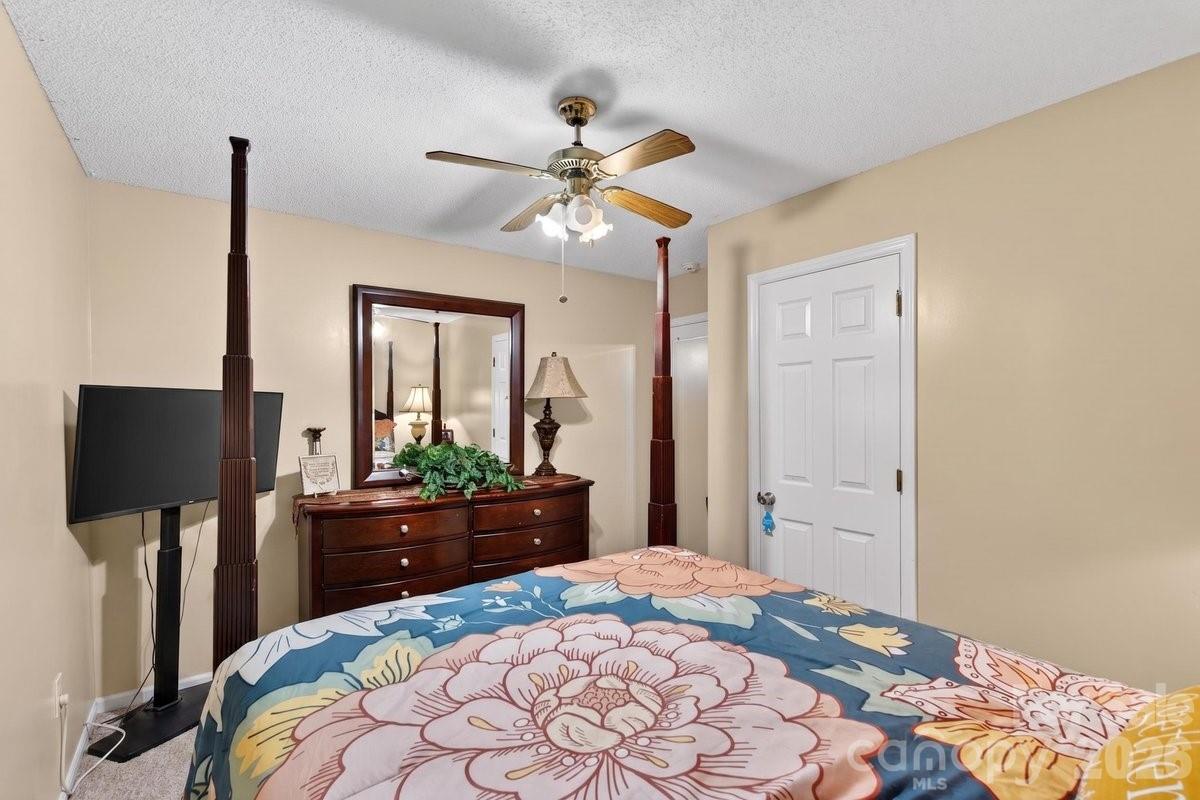 Hillcrest - Residential