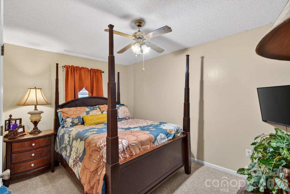 Hillcrest - Residential